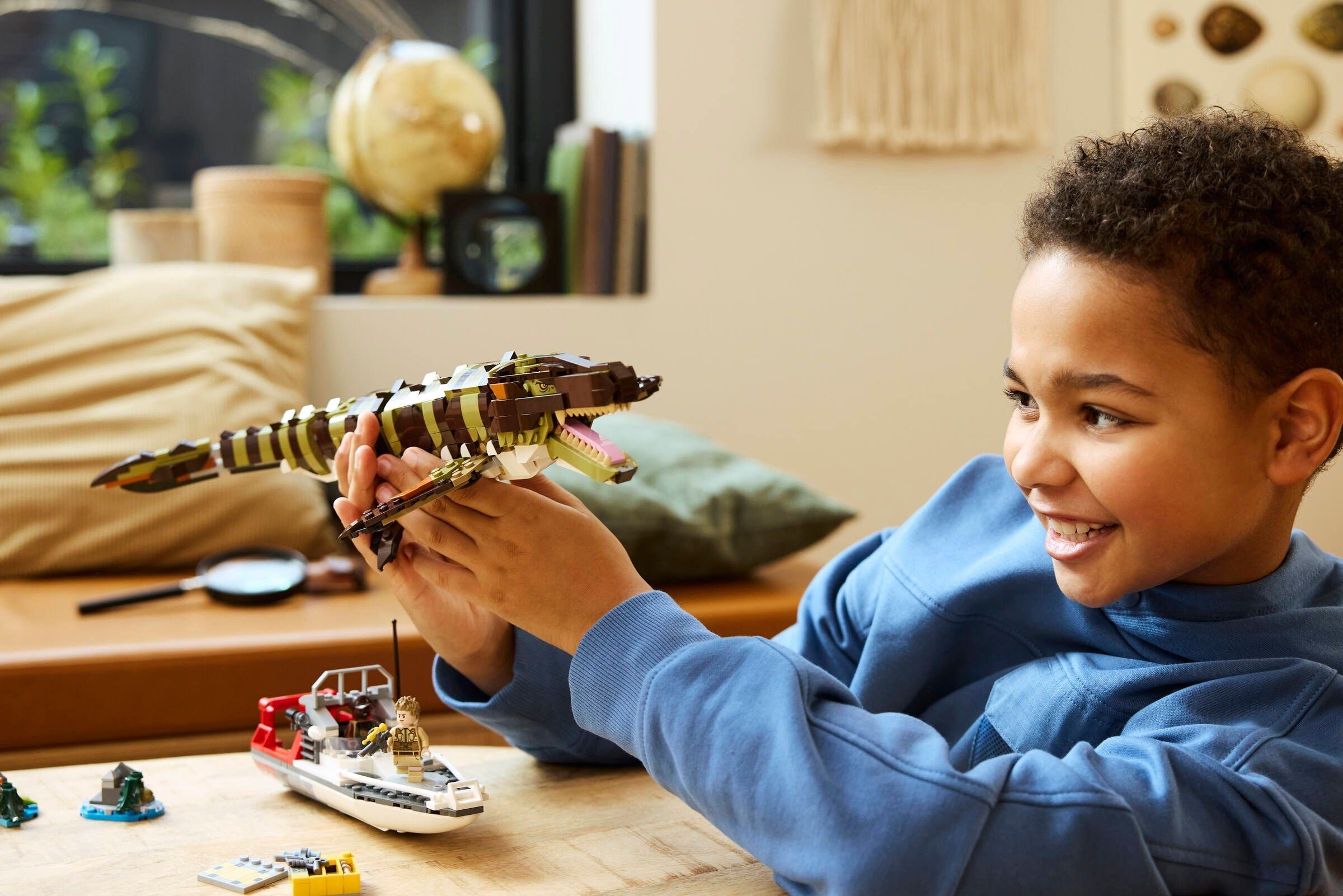 Конструктор LEGO Jurassic World 858 дет. - фото 4