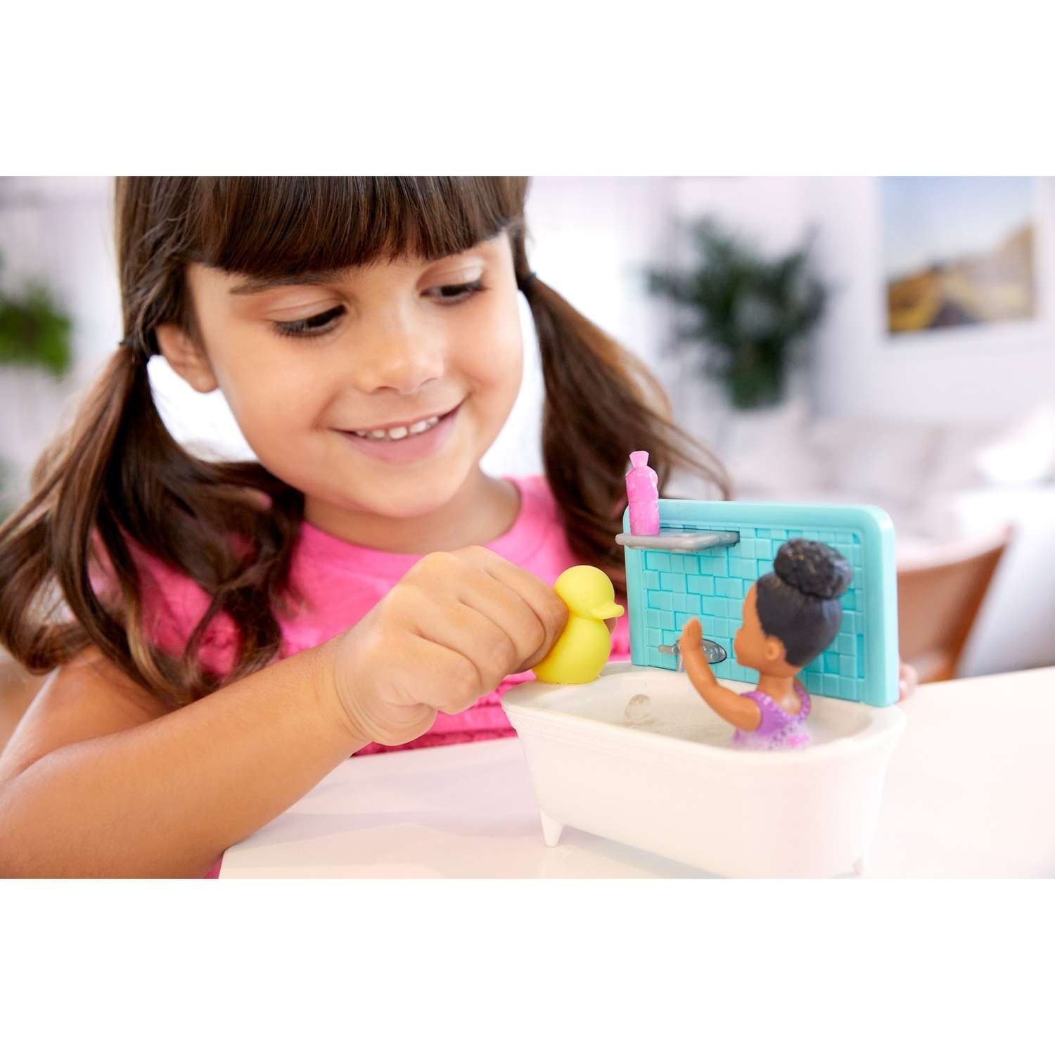 Кукла модельная Barbie FHY97 - фото 10