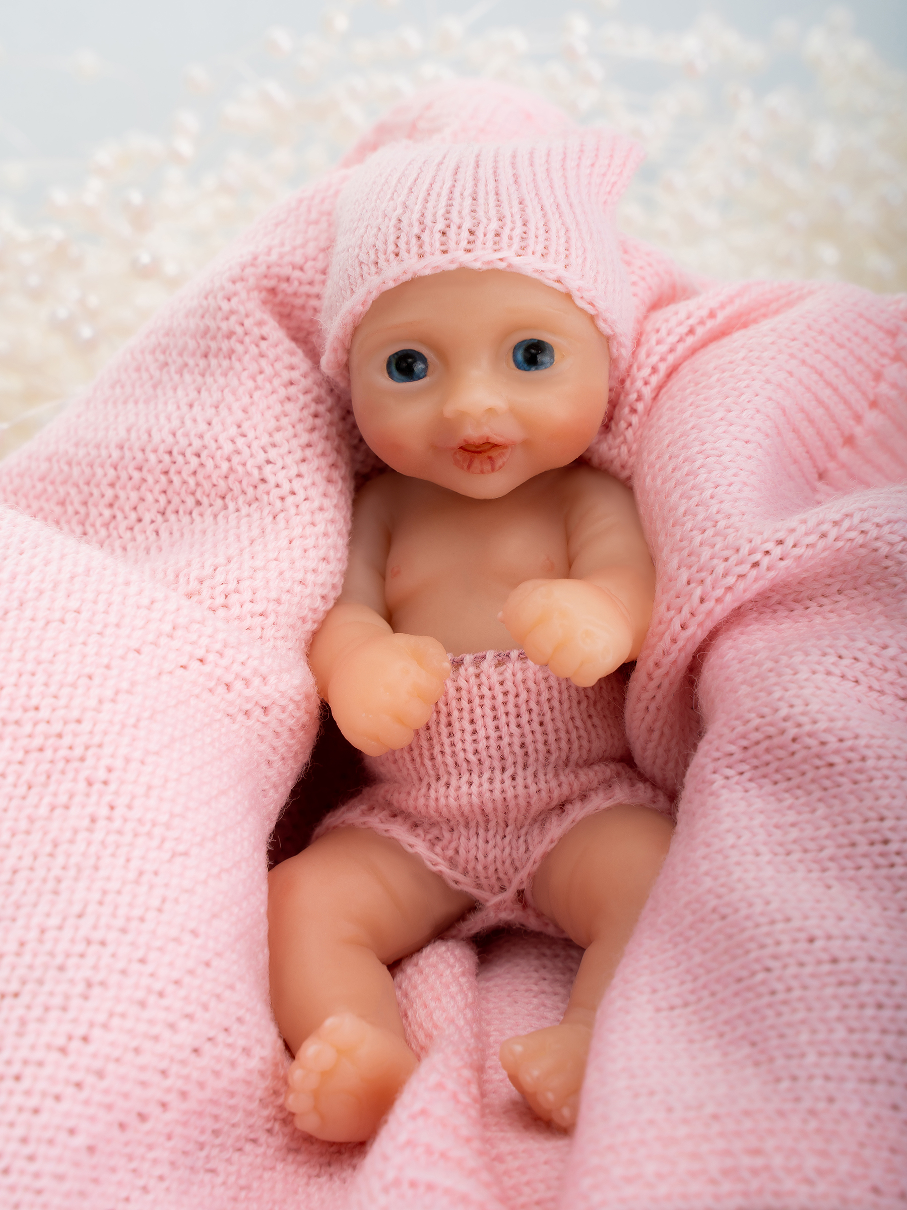 Кукла мини Magic Manufactory Magic baby Пупс Reborn розовый высота 12 см 4631162180888 - фото 22