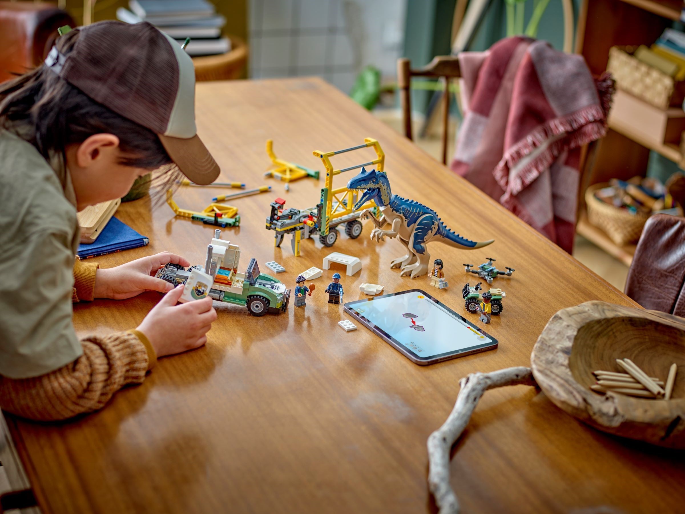Конструктор LEGO Jurassic World 76966 588 дет. - фото 7