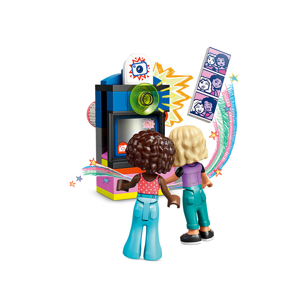 Конструктор LEGO Friends Парикмахерская и магазин 42662 89 дет. - фото 6