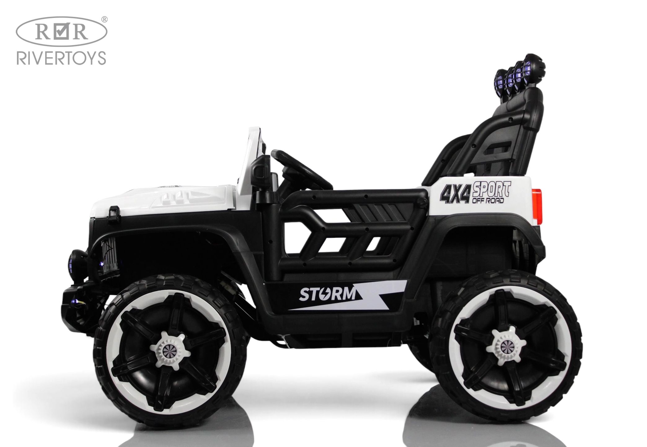 Электромобиль RIVERTOYS М555БХ-NEW-WHITE С пультом ДУ - фото 3