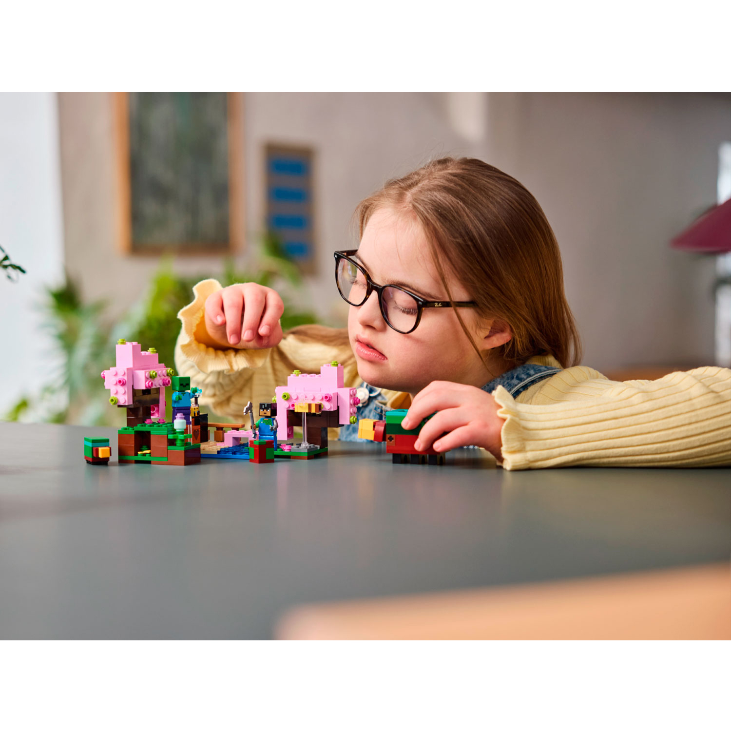 Конструктор LEGO Minecraft 1361 дет. - фото 7