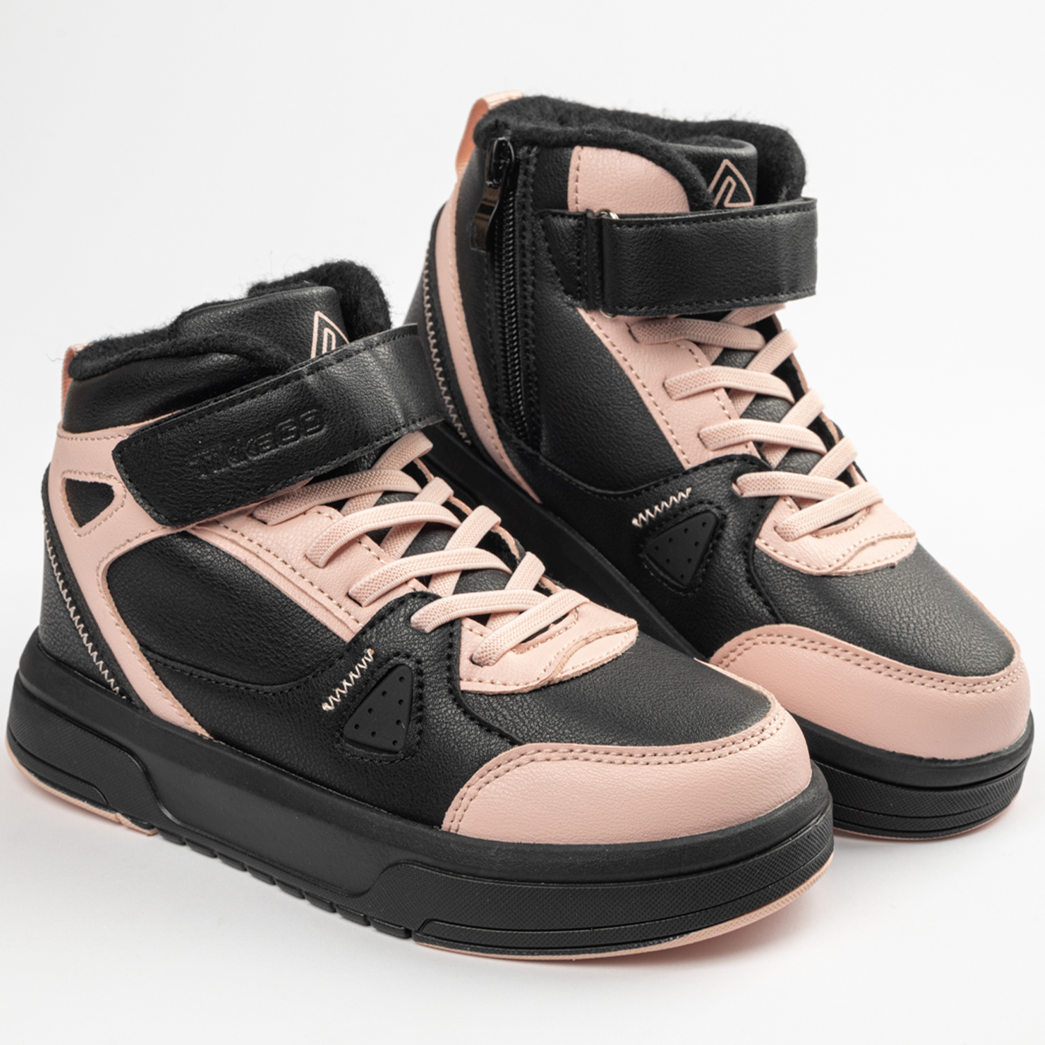 Ботинки TikkaGo 4N57_24760_black-pink - фото 1