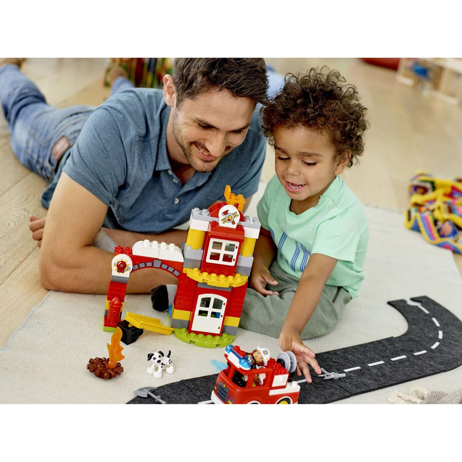 Конструктор LEGO DUPLO Пожарное депо блочный - фото 11