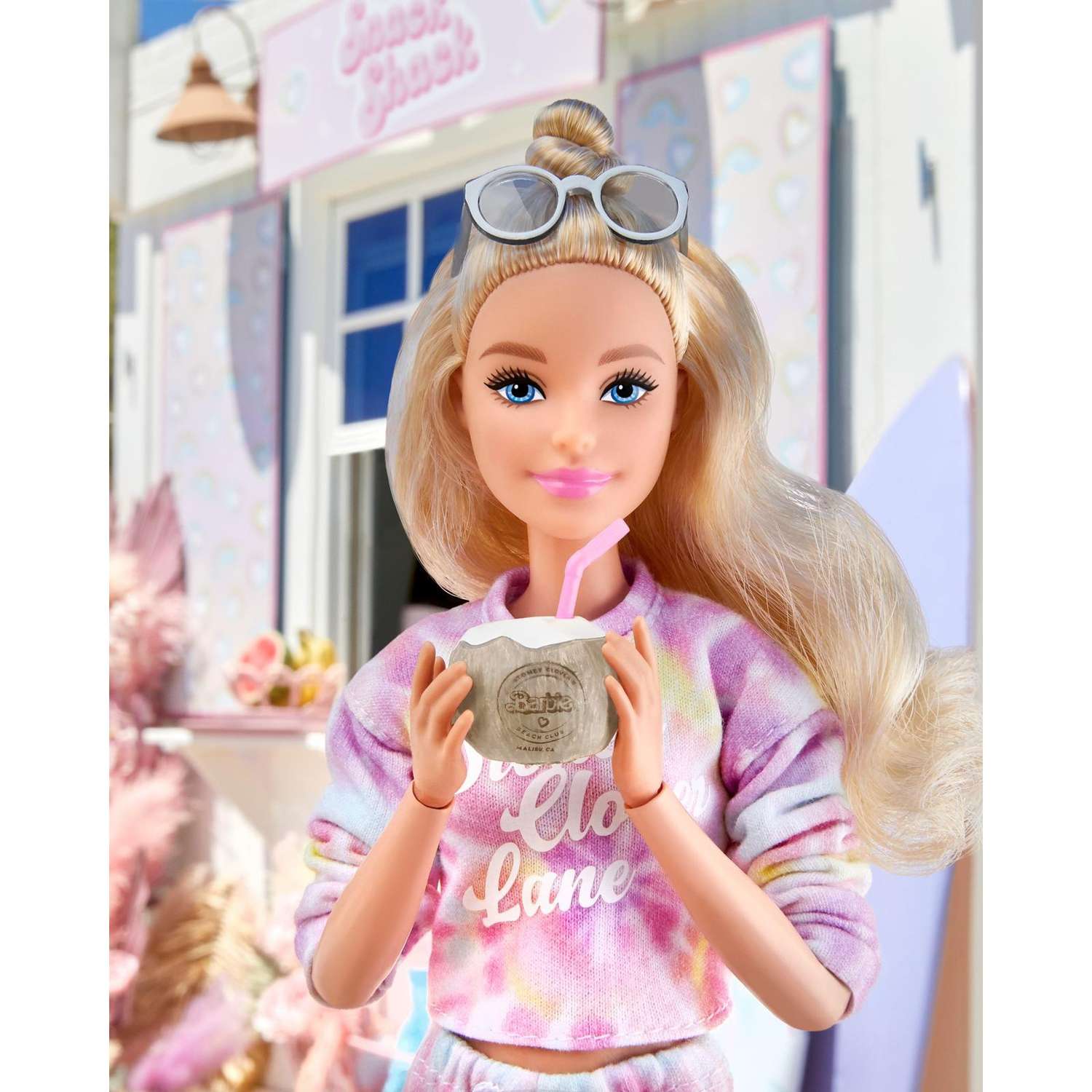 Кукла модельная Barbie GTJ80 - фото 13