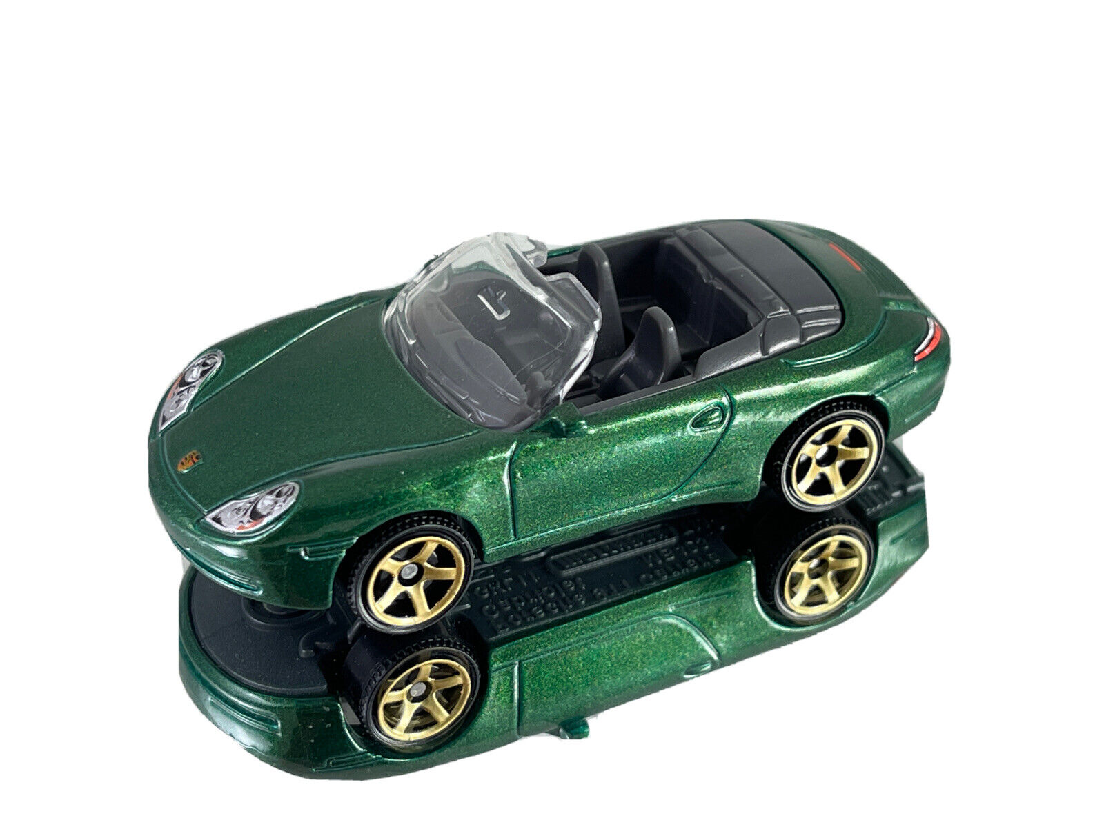 Автомобиль Matchbox Porsche Porsche 911 Carrera Cabriolet 60834 - фото 1