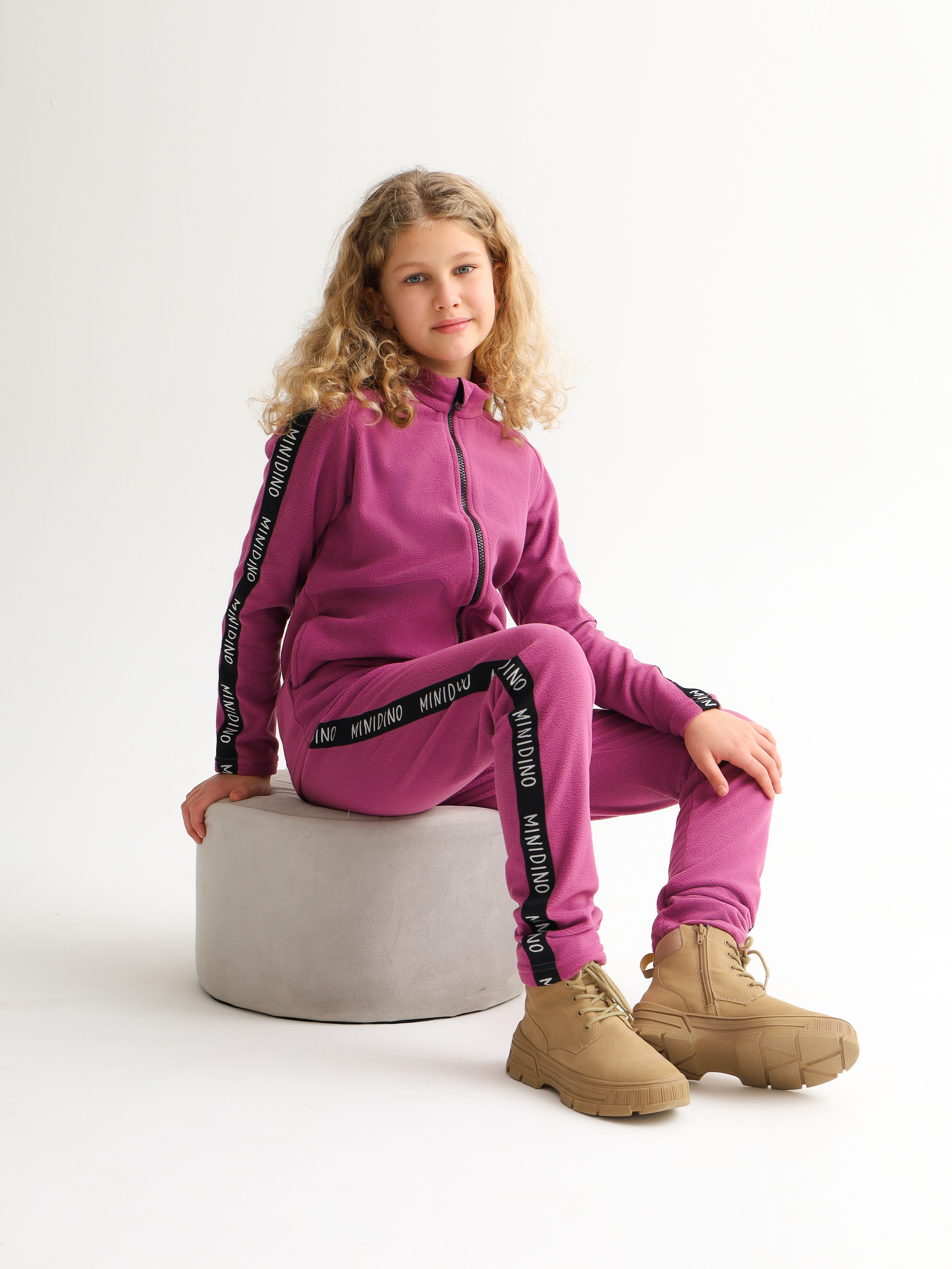 Толстовка и брюки MINIDINO Т-КМПЛ-002/ДКомплект флисовый детский Лампасы ежевика - фото 6