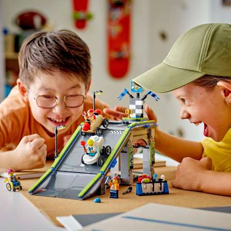 Конструктор LEGO City Трасса с рампой блочный