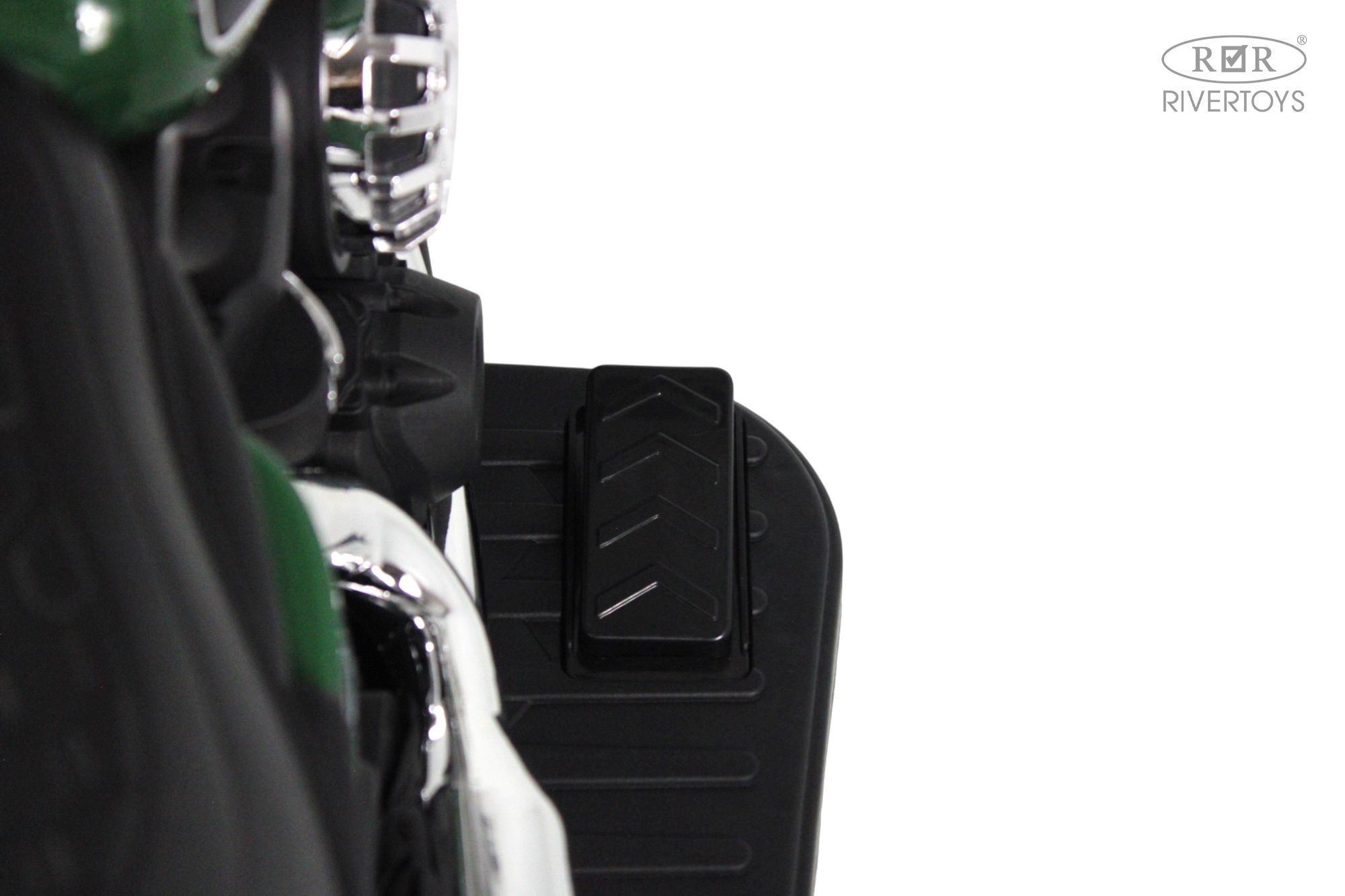 Электромобиль RIVERTOYS G500GG-GREEN - фото 14