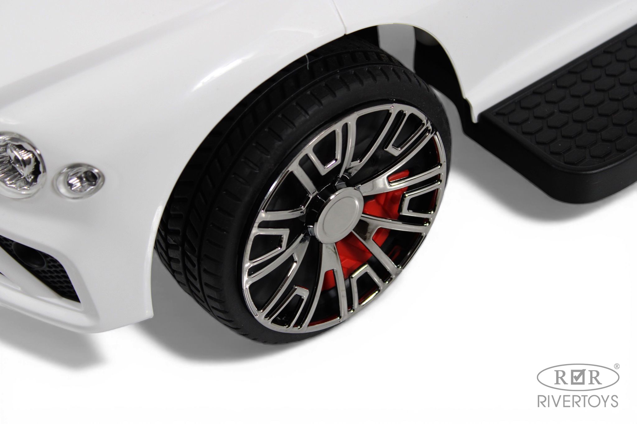 Каталка RIVERTOYS Z005ZZ-TP-WHITE белый - фото 8