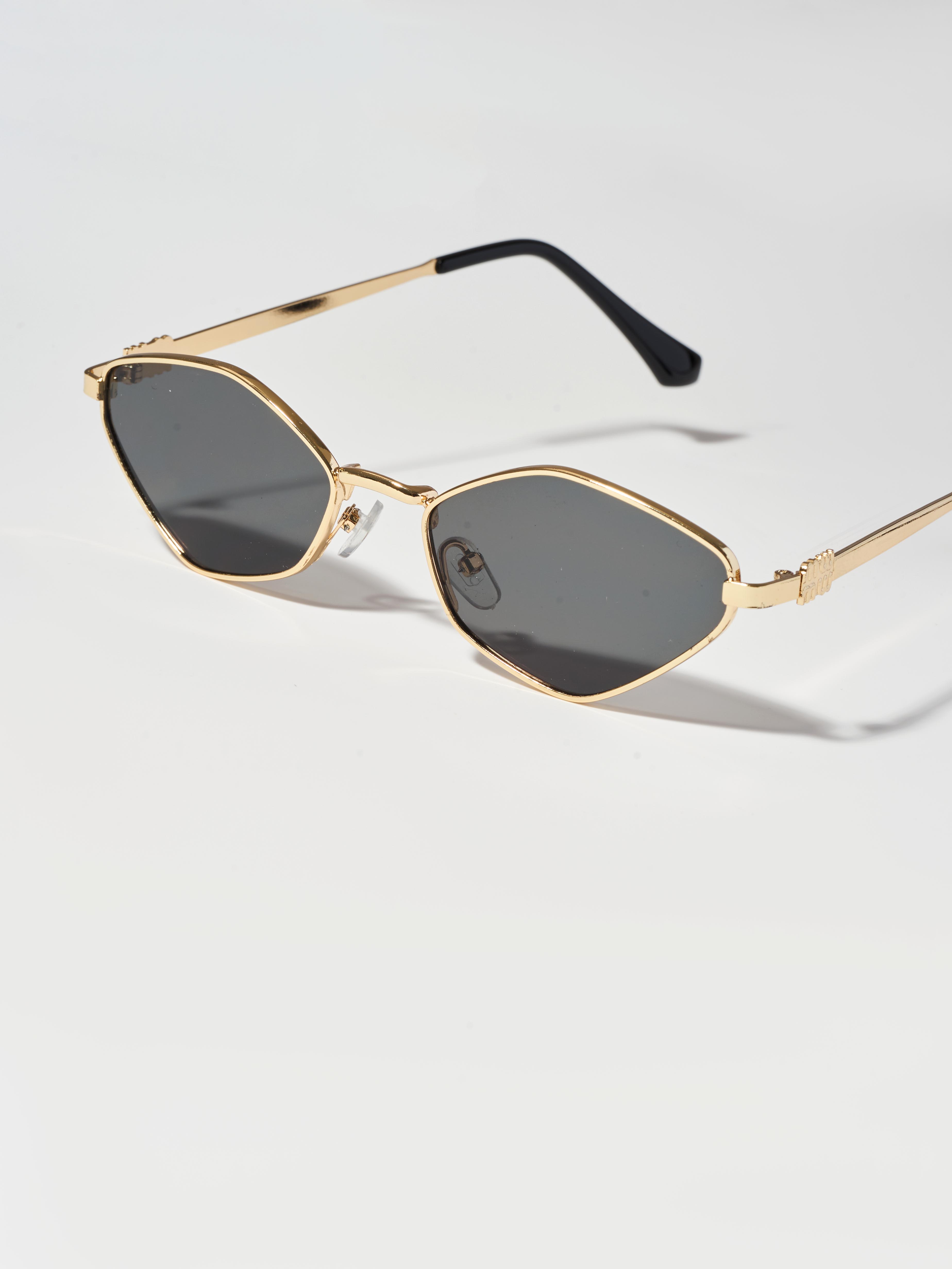 Солнцезащитные очки SUNNY GLASS O00033-2 - фото 1