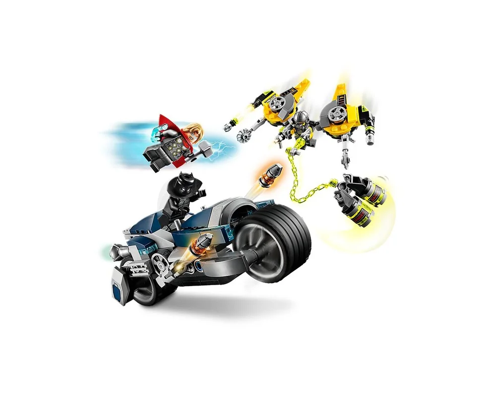 Конструктор LEGO Marvel Super Heroes 76142 208 дет. - фото 4