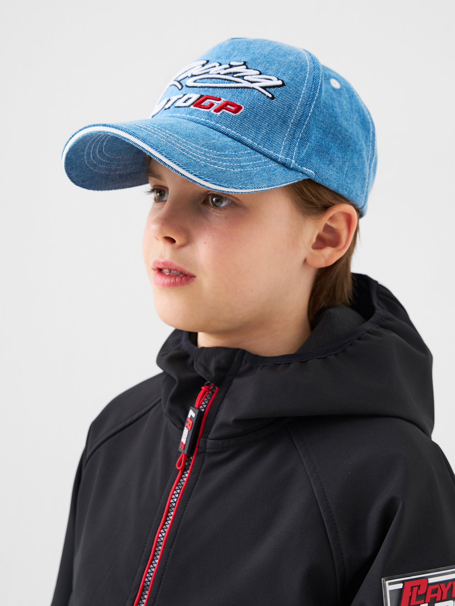 Изображение товара Стильная бейсболка из джинсовой ткани для мальчика подростка 54 размер Изображение товара Стильная бейсболка из джинсовой ткани для мальчика подростка 54 размер