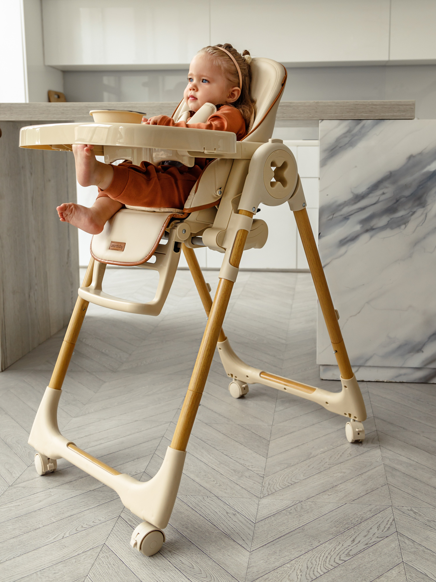 Стульчик для кормления Amarobaby Elegant бежевый - фото 23