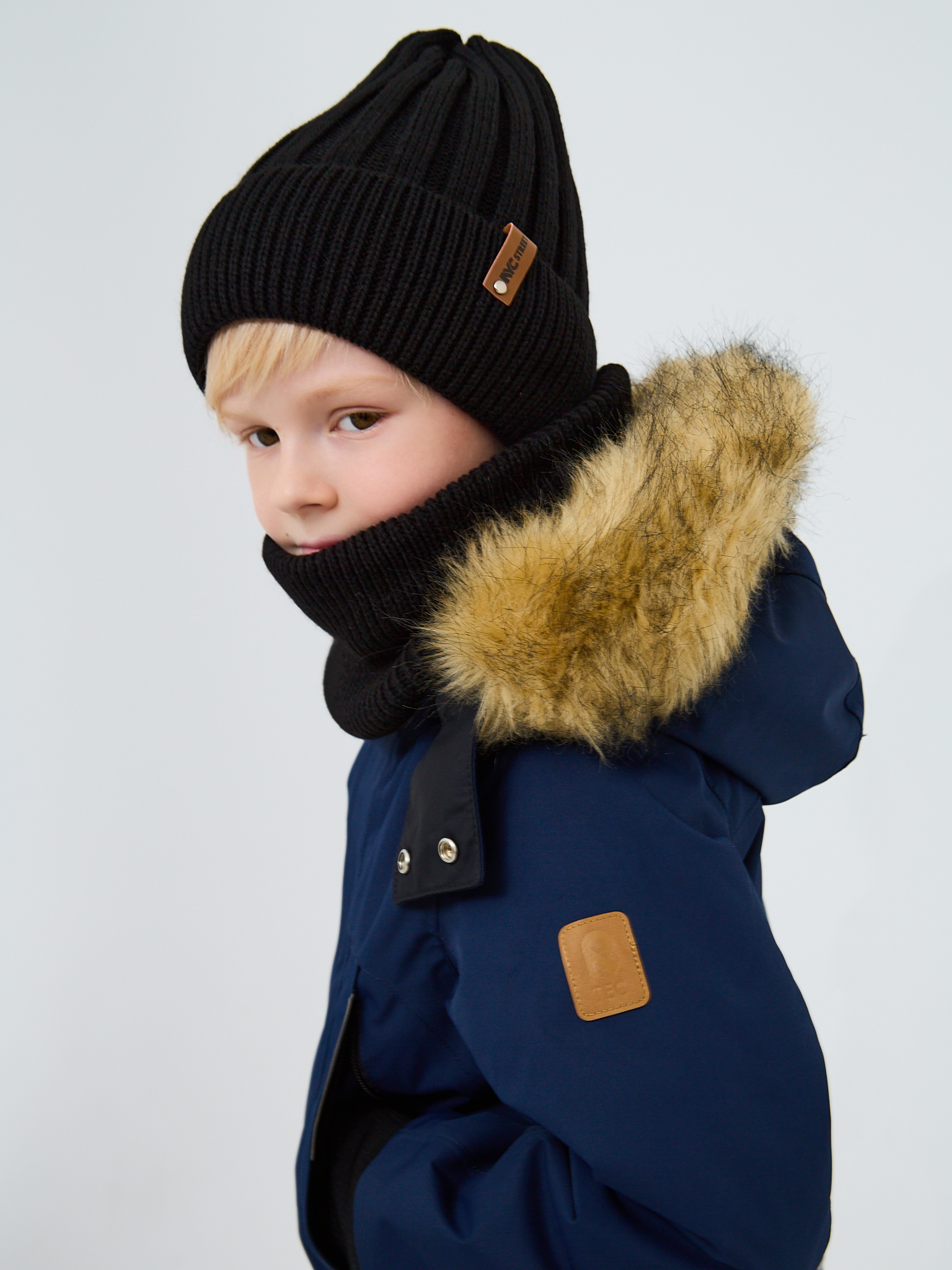 Шапка и снуд NYCkids NYC-H-54-WIDEstr-blackB - фото 11