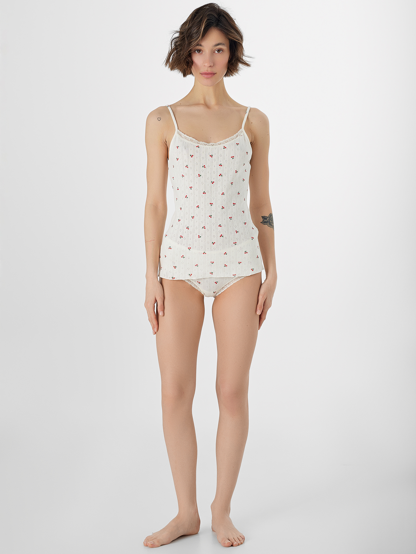 Майка и трусы Mark Formelle (Марк Формэль) 442207/вишенки на молочном - фото 1