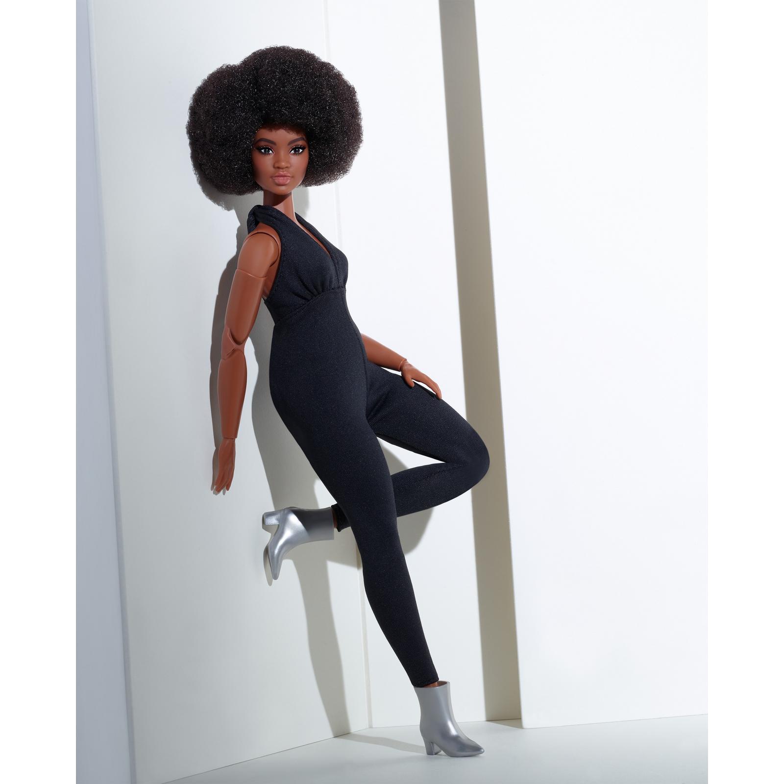 Кукла модельная Barbie Looks GTD91 - фото 12