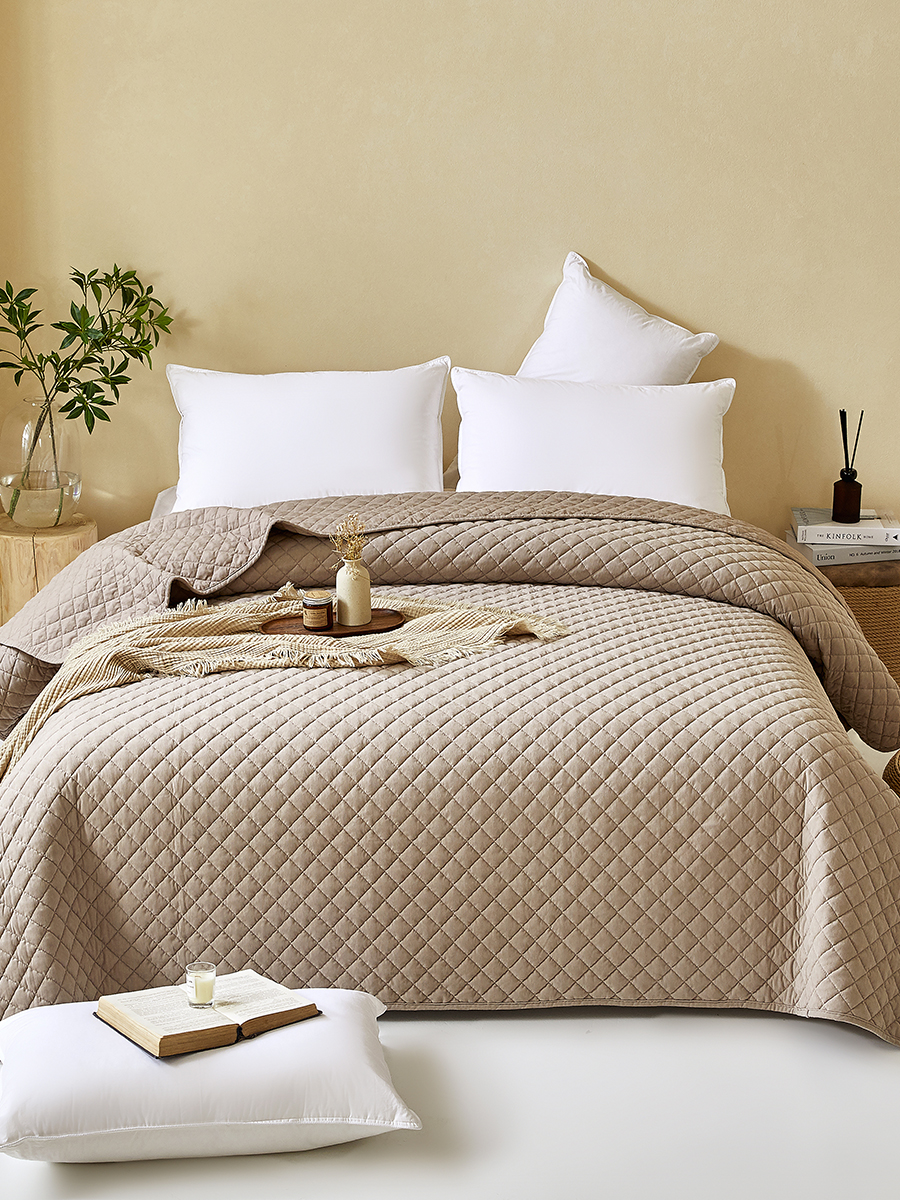 Покрывало Theodora вельвет капучино 180 x 220 см - фото 2