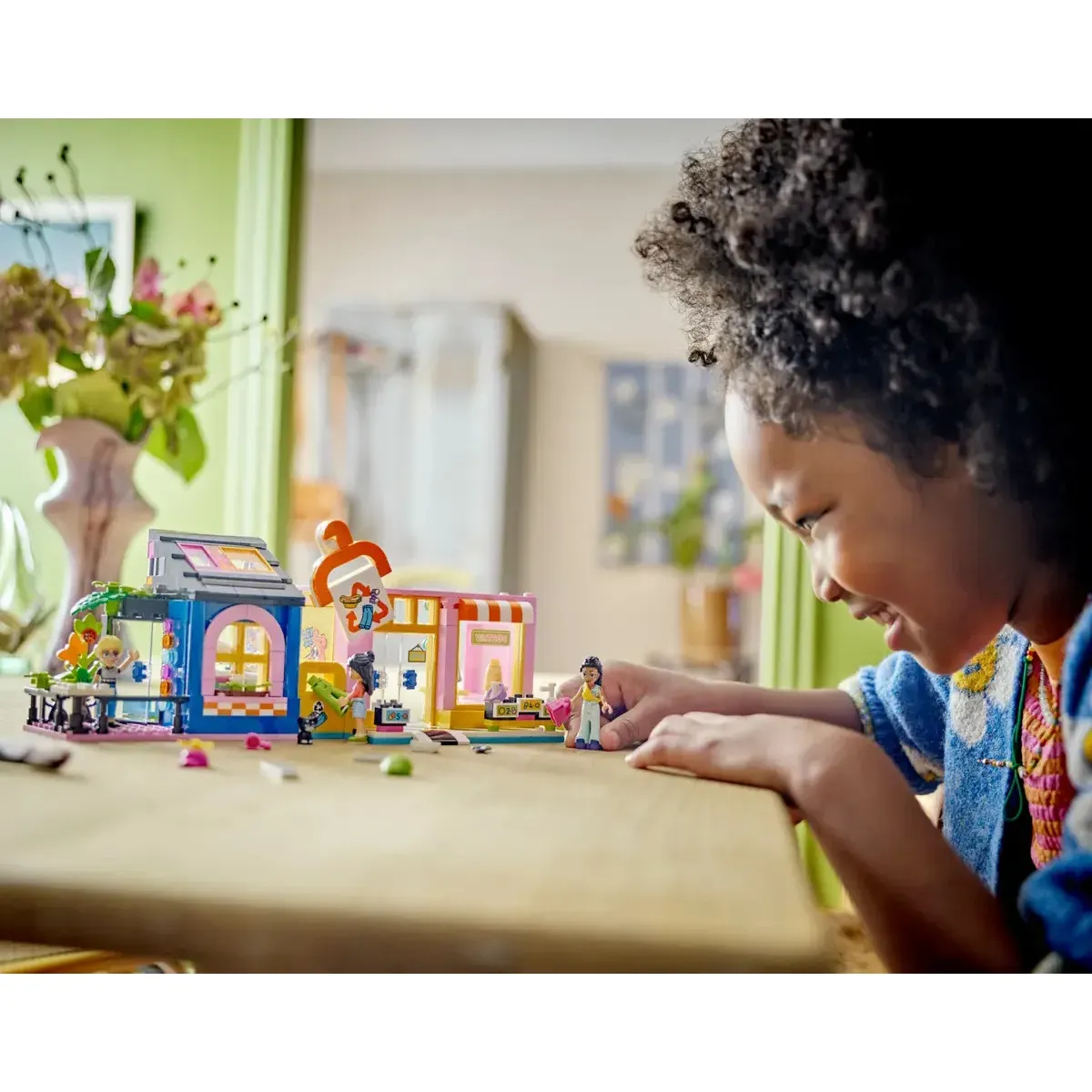 Изображение товара Конструктор LEGO Friends 42614 Винтажная мода — развивающий и экологичный набор для детей