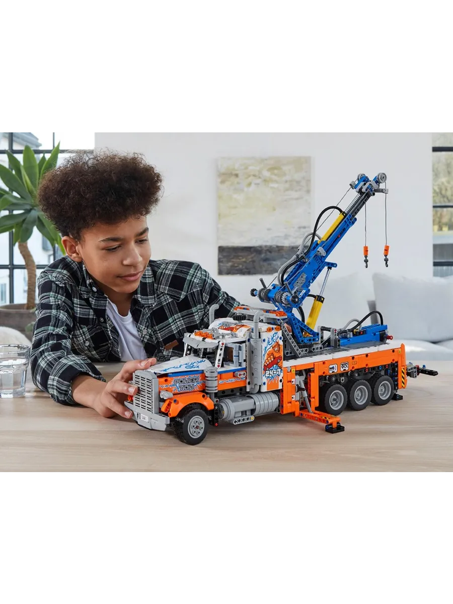 Конструктор LEGO Technic Грузовой эвакуатор 2017 дет. - фото 13