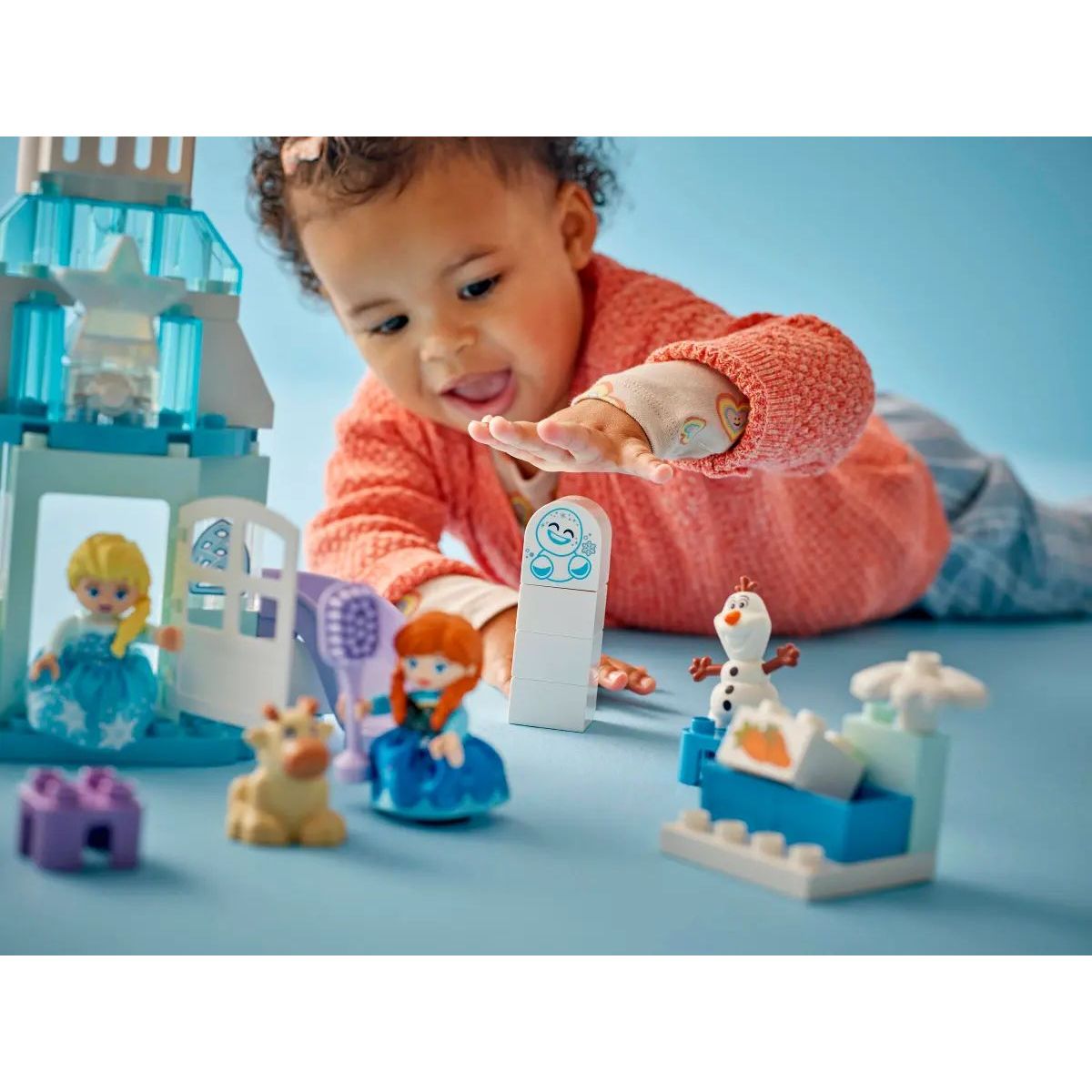 Конструктор LEGO DUPLO Вечеринка Анны и Эльзы 54 дет. - фото 6