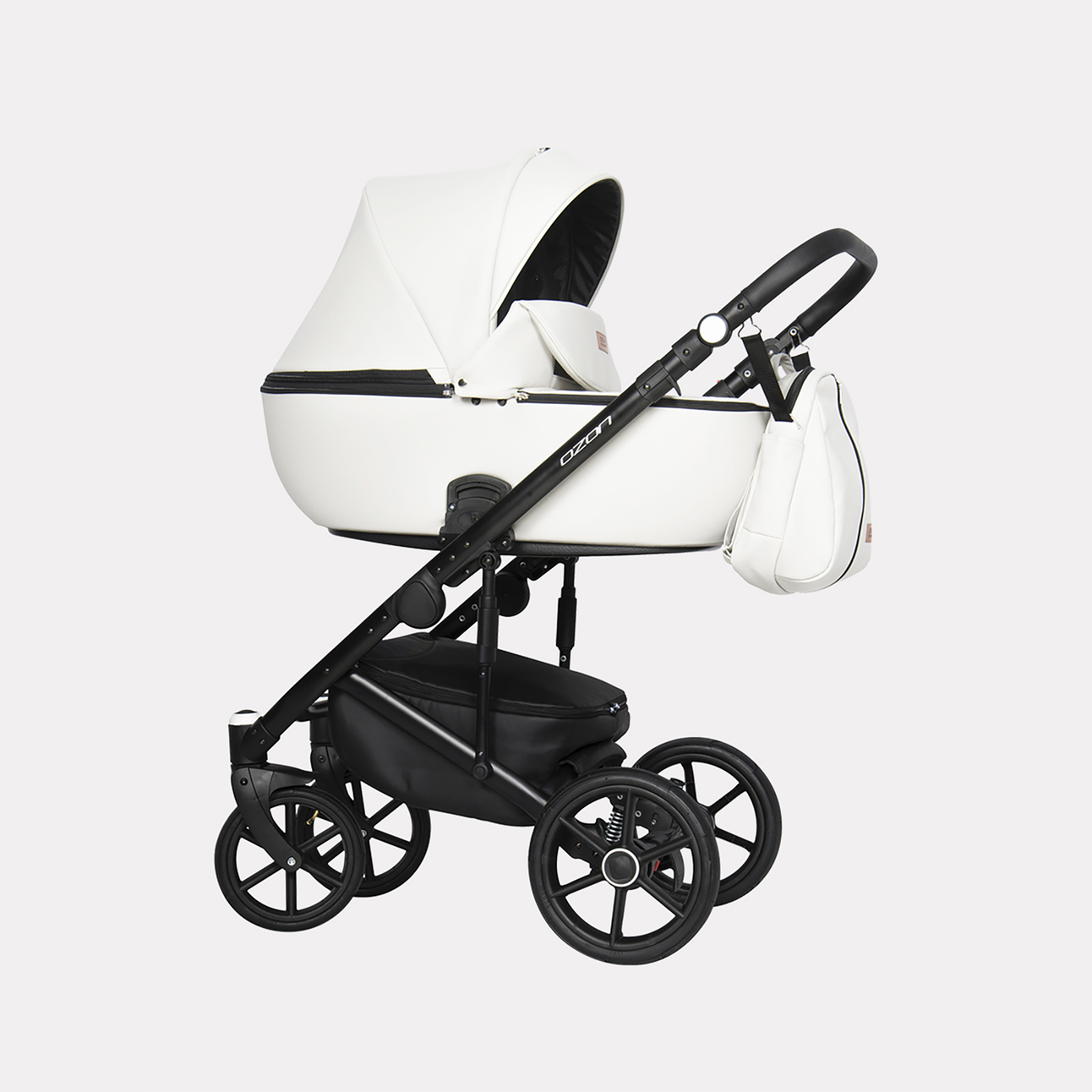 Коляска 3в1 Riko Basic Ozon - фото 1