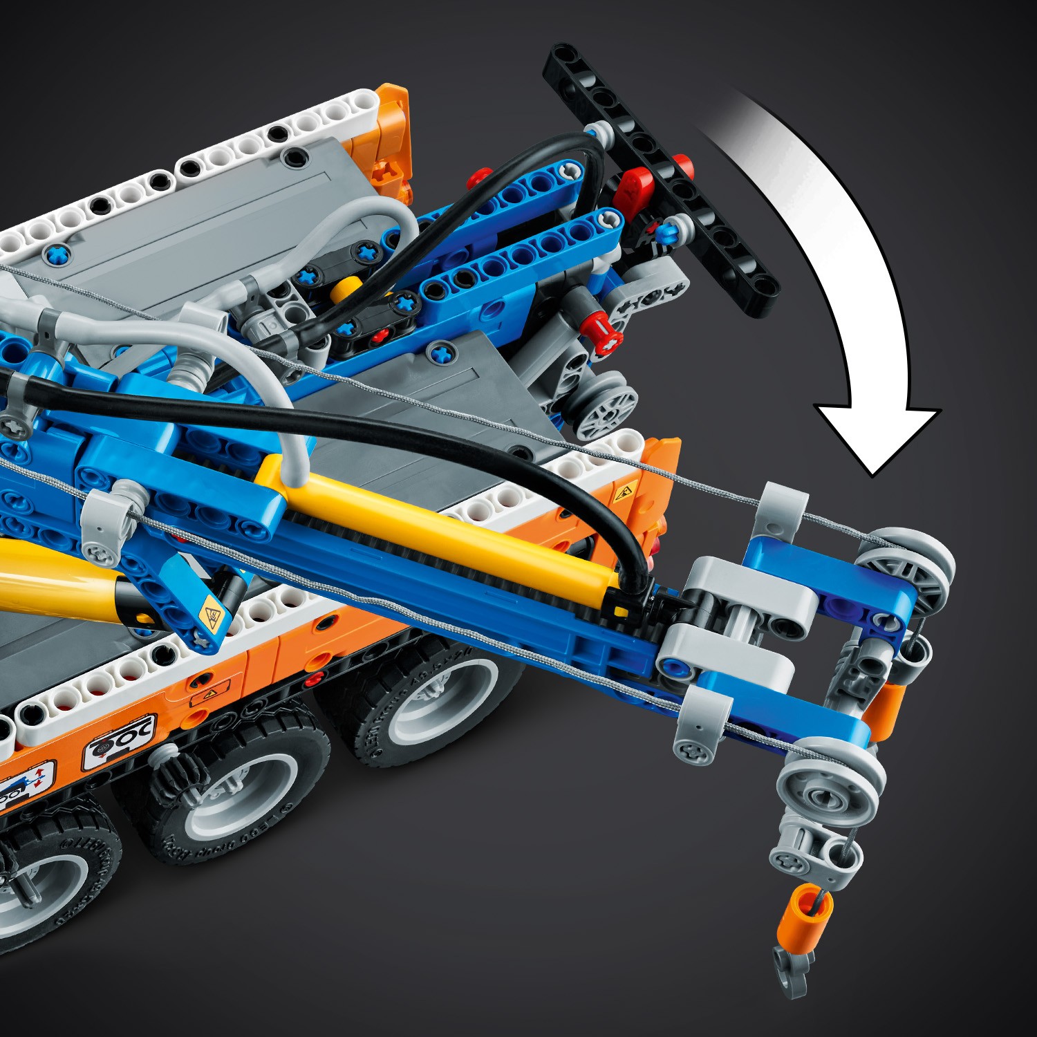 Конструктор LEGO Technic Грузовой эвакуатор - фото 9