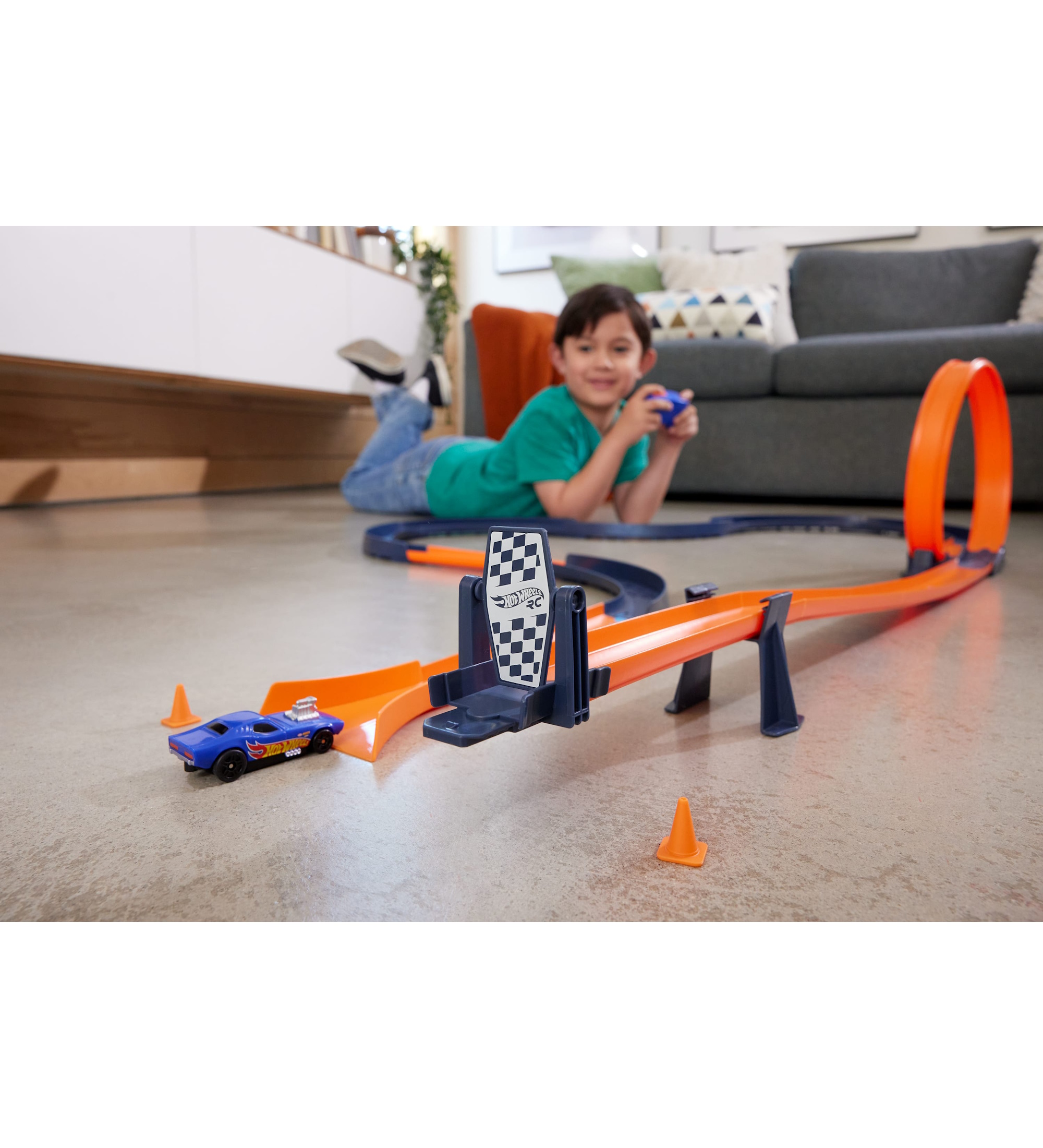 Трек Hot Wheels Трек с авто HXX45 - фото 10