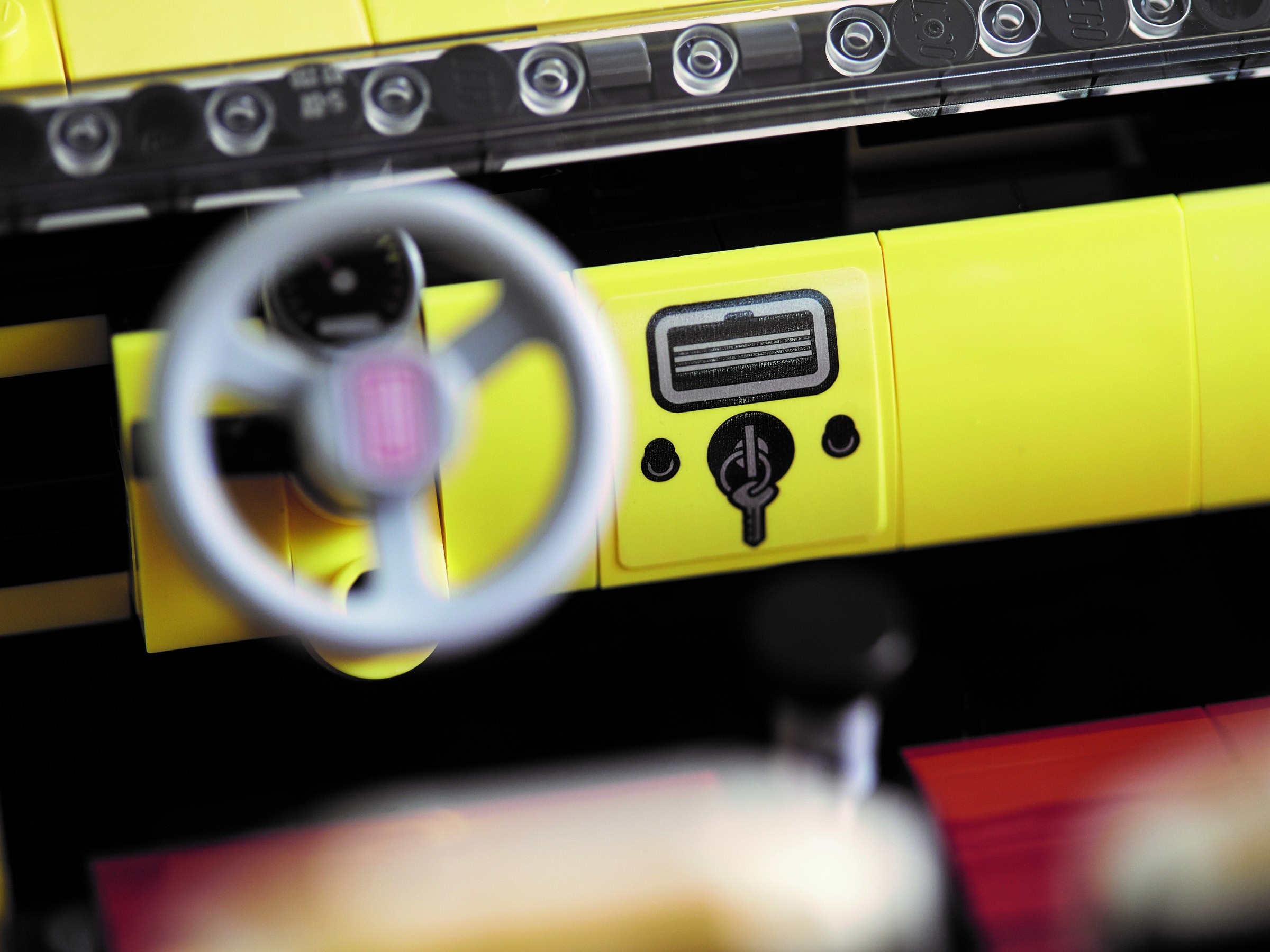 Конструктор LEGO Creator 10271 960 дет. - фото 4