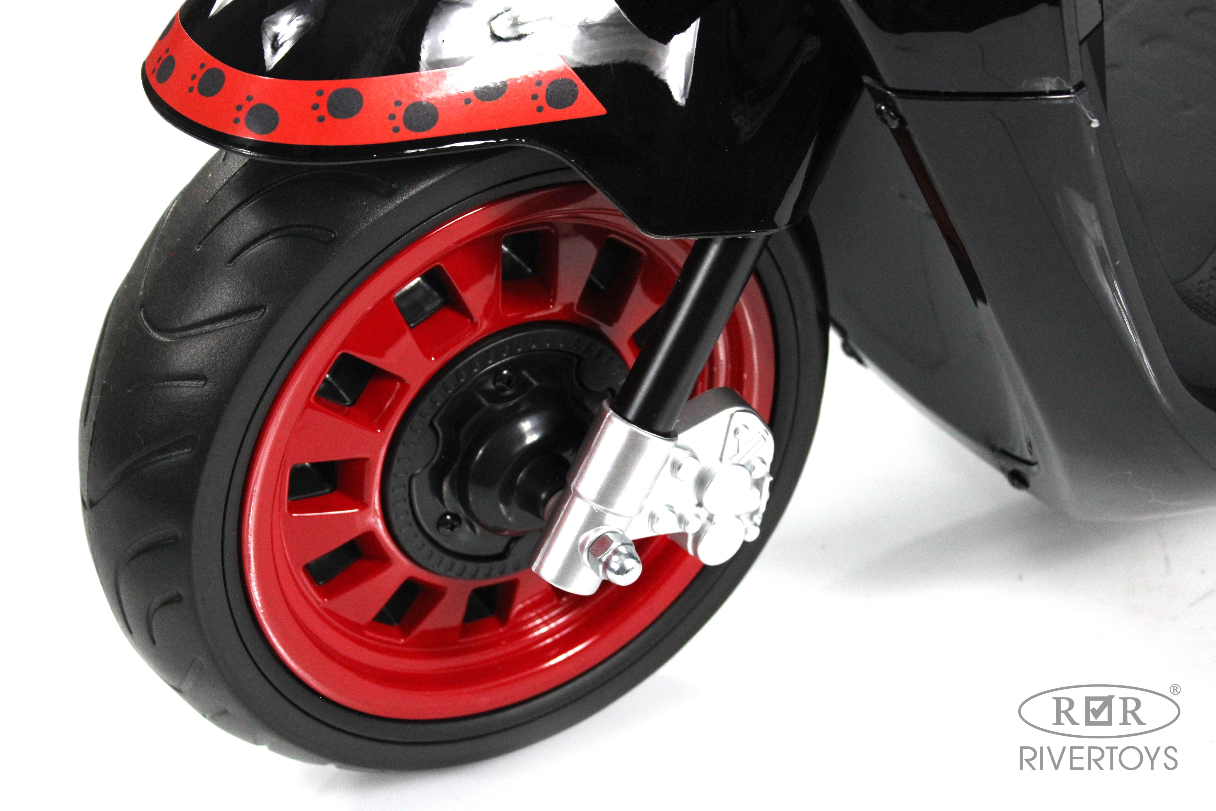 Электромобиль RIVERTOYS Z555ZZ-BLACK - фото 12