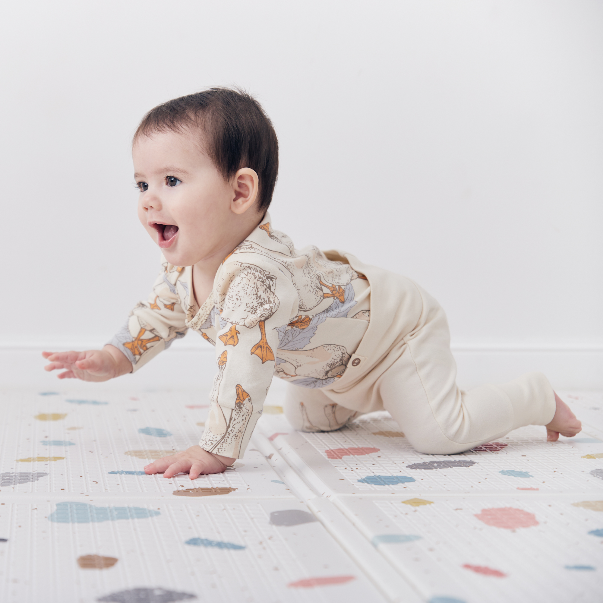 Детский складной коврик Happy Baby 145 x 195 см - фото 11