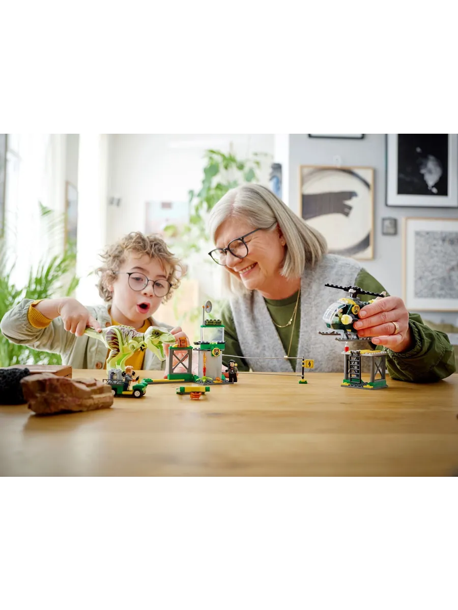 Конструктор LEGO Jurassic World 140 дет. - фото 8