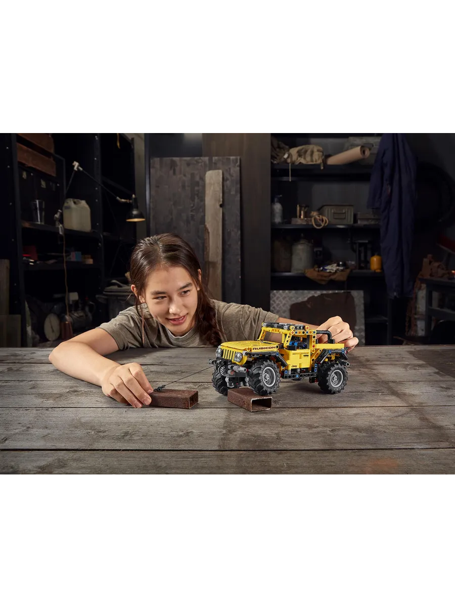 Конструктор LEGO Technic Jeep Wrangler 665 дет. - фото 13