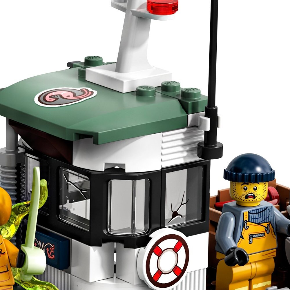 Конструктор LEGO Hidden Side Старый рыбацкий корабль 70419 1474 дет. - фото 3