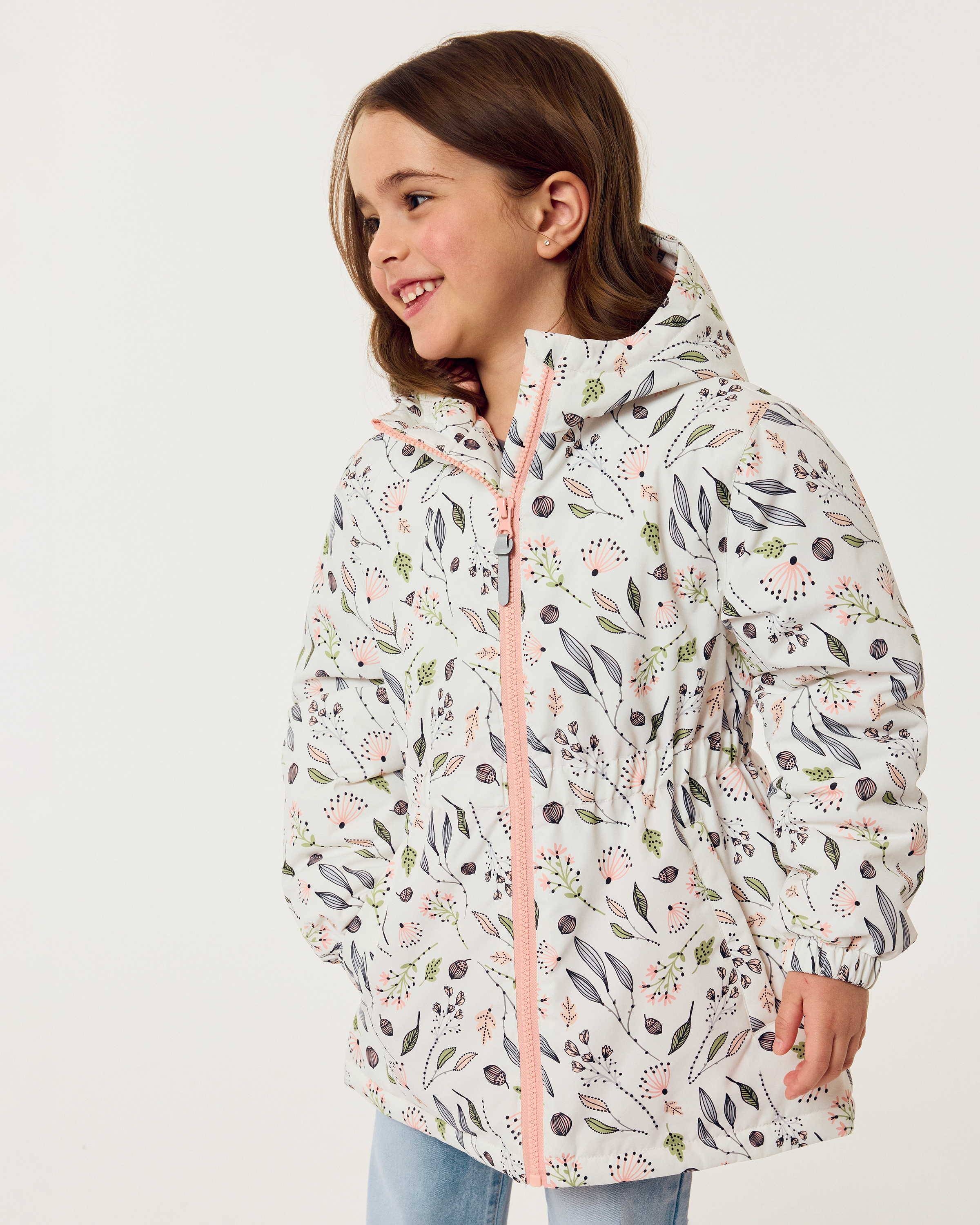 Изображение товара Демисезонная куртка для девочки Futurino 116 с водоотталкивающим покрытием