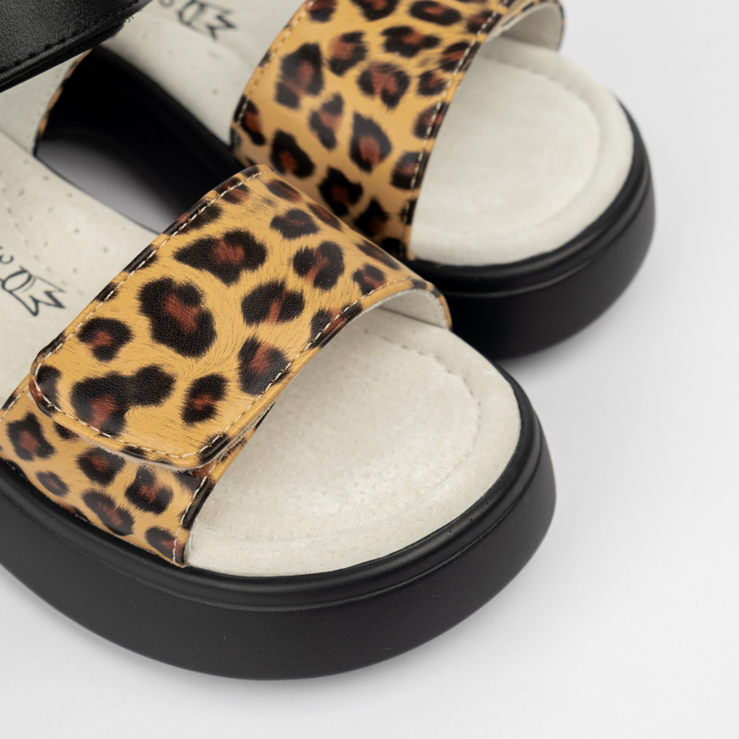Босоножки TikkaGo 4J16_21319-2_beige-black - фото 3