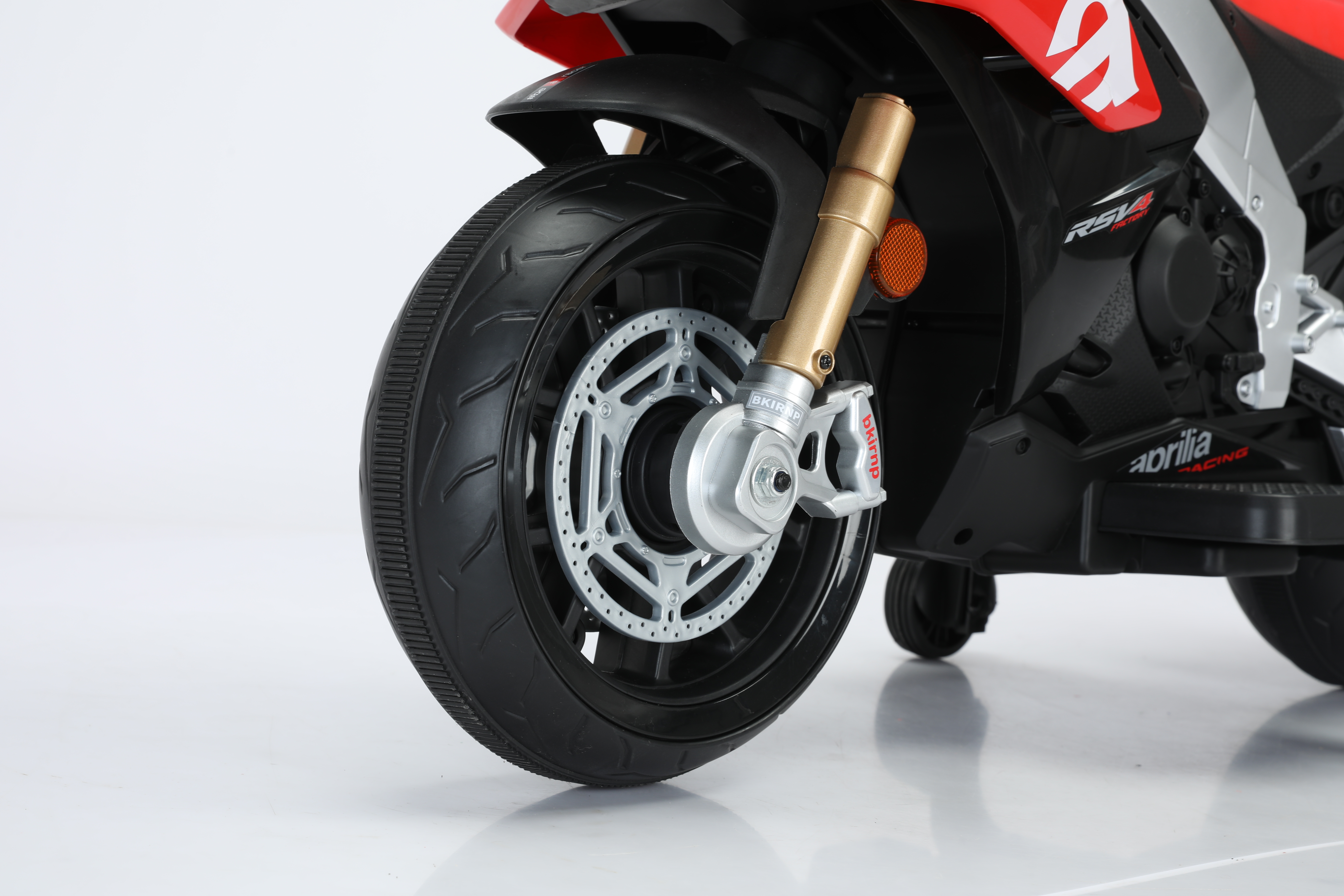 Электромотоцикл TOYLAND Moto Aprilia - фото 10