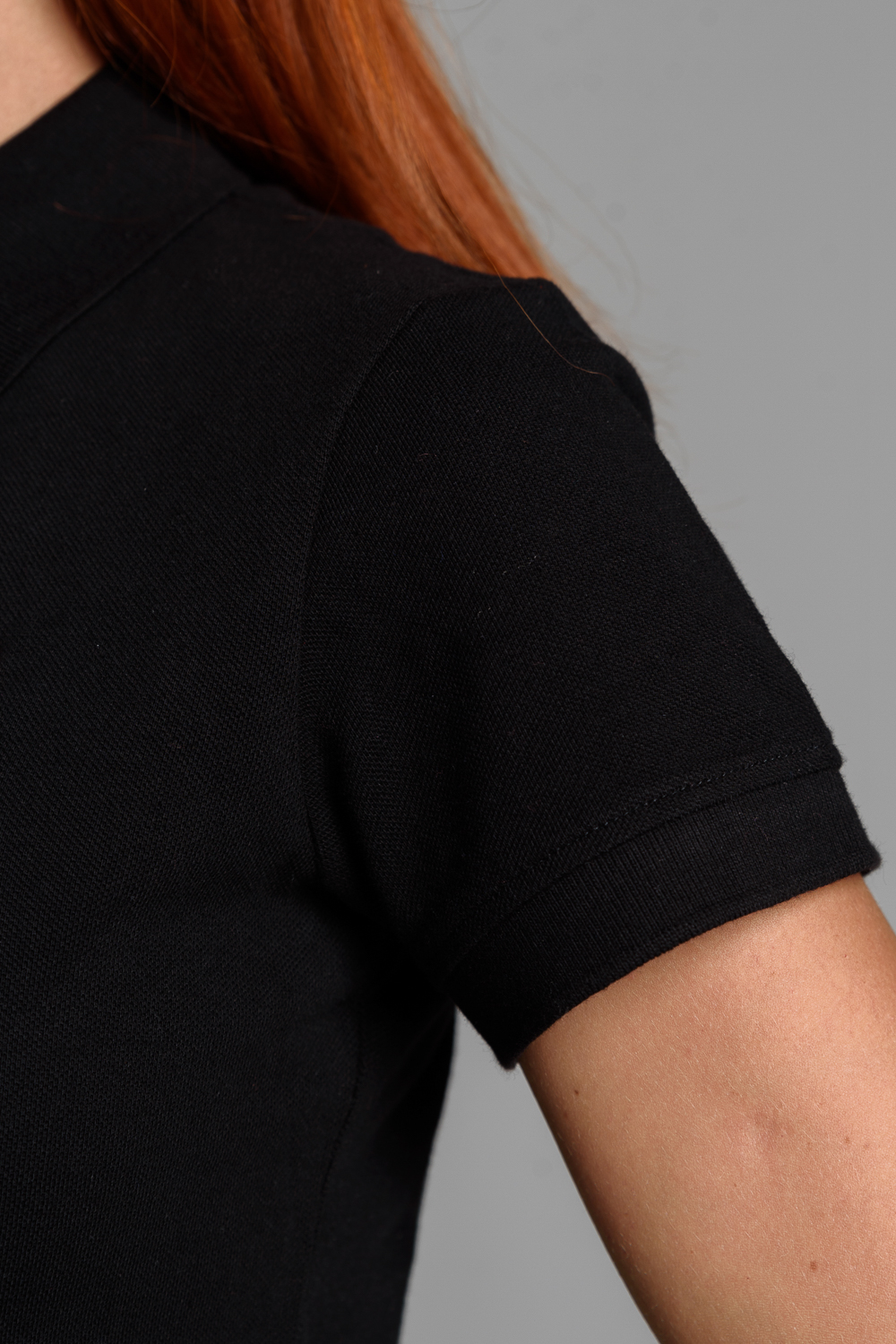 Футболка Натали Суслова 8524 черный+рука с сердцем - фото 7