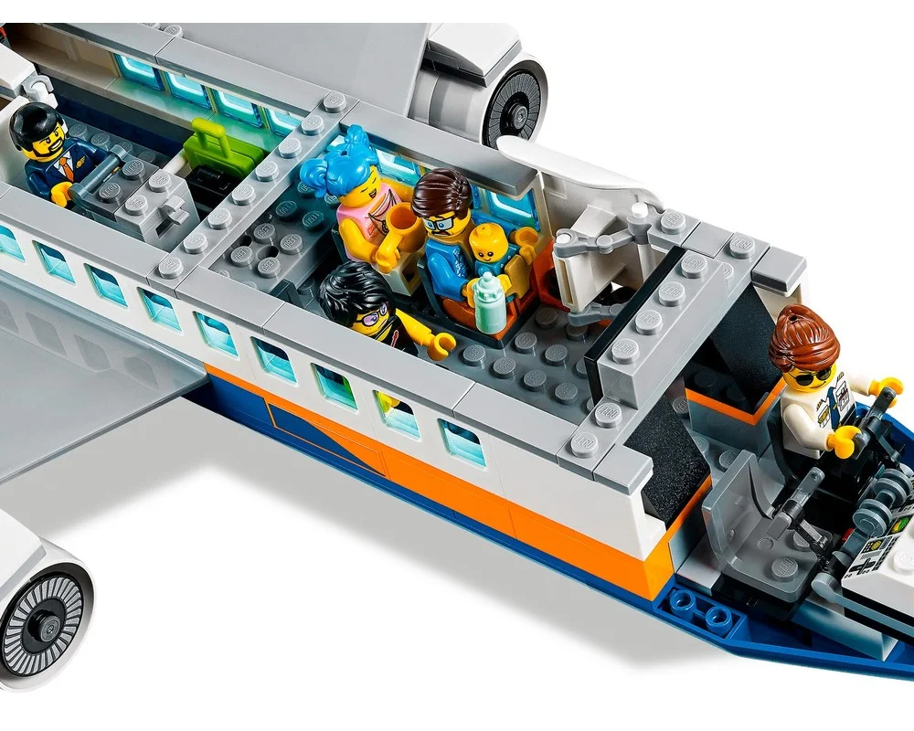 Конструктор LEGO City 60262 669 дет. - фото 6