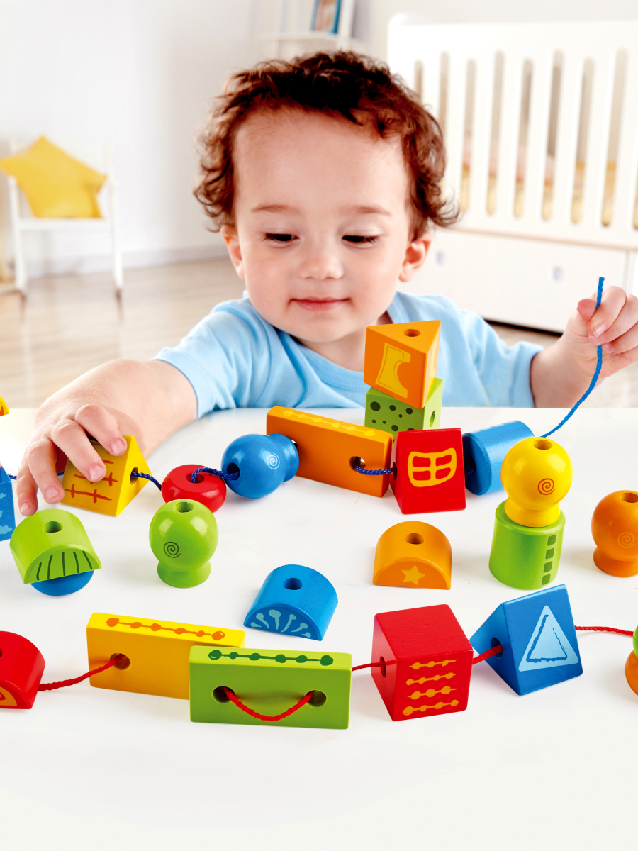 Игрушка Hape шнуровка Бусы шнуровка - фото 2