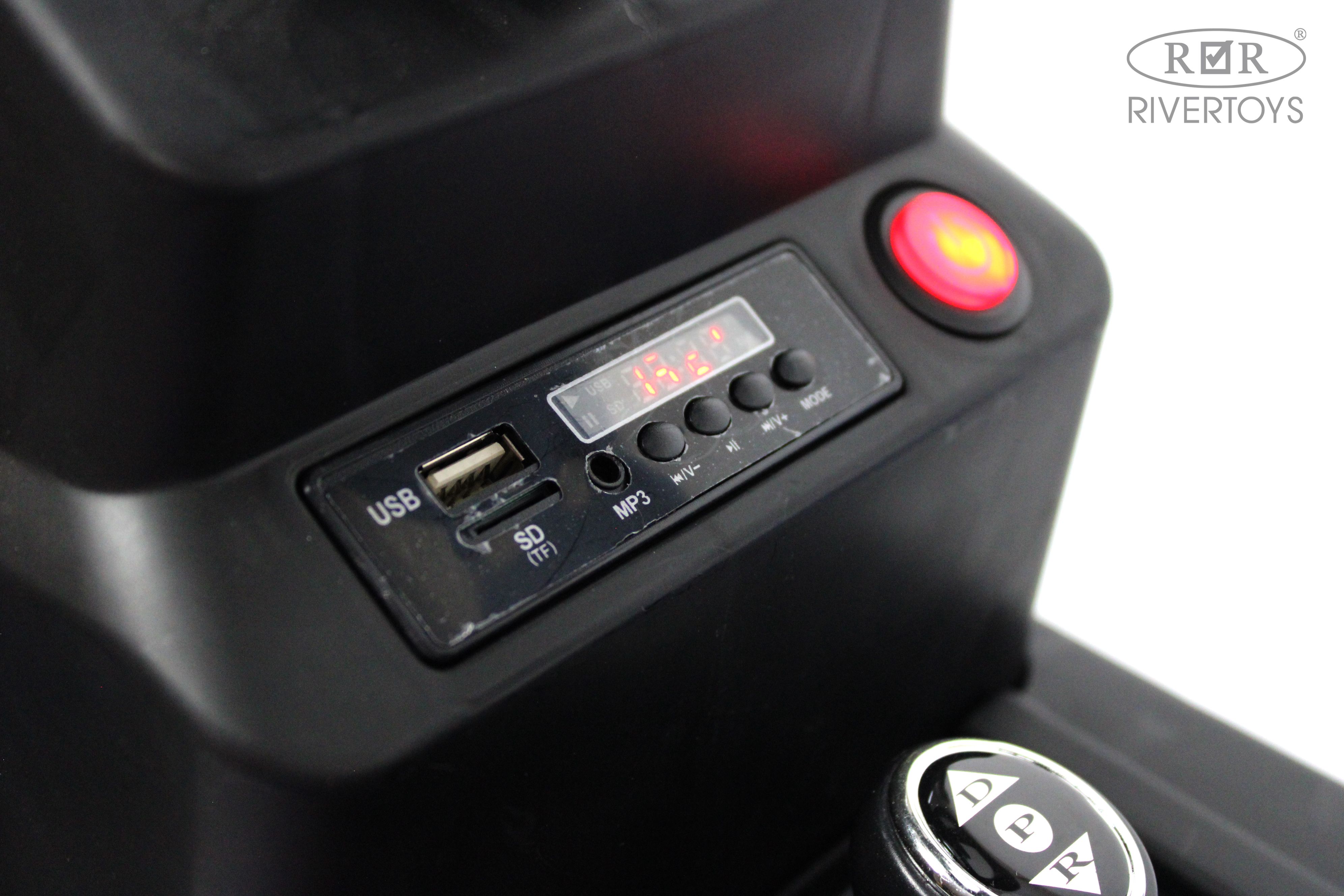 Электромобиль RIVERTOYS O555OO-BLUE С пультом ДУ - фото 16