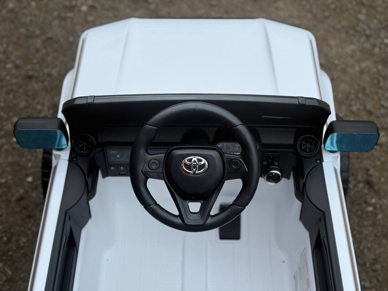 Электромобиль TOYLAND Toyota LC Prado 250 NEW С пультом ДУ - фото 8