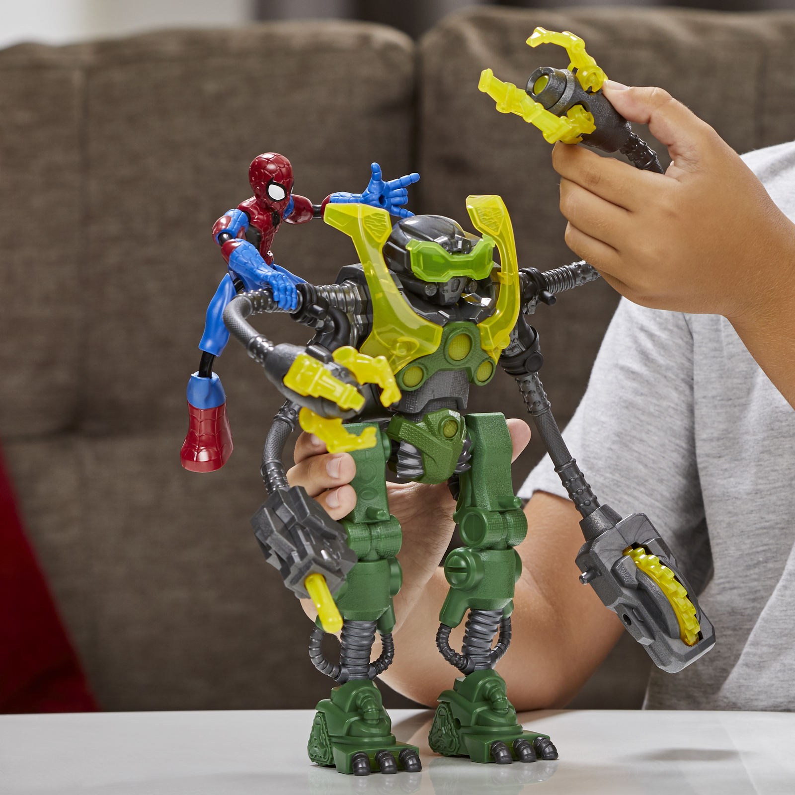 Игровой набор Hasbro Бенди Окто Бот и Человек-паук - фото 5