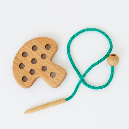 Игрушка Mag Wood шнуровка Грибочек
