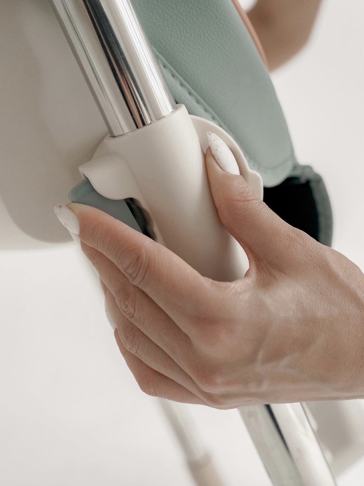 Стульчик для кормления VROST - фото 12