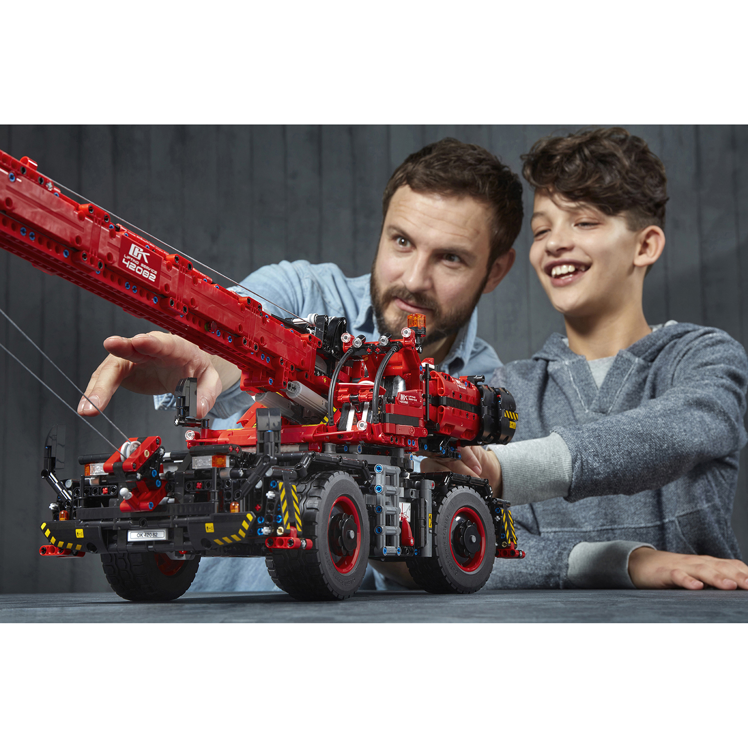 Конструктор LEGO Technic Подъёмный кран 4057 дет. - фото 44