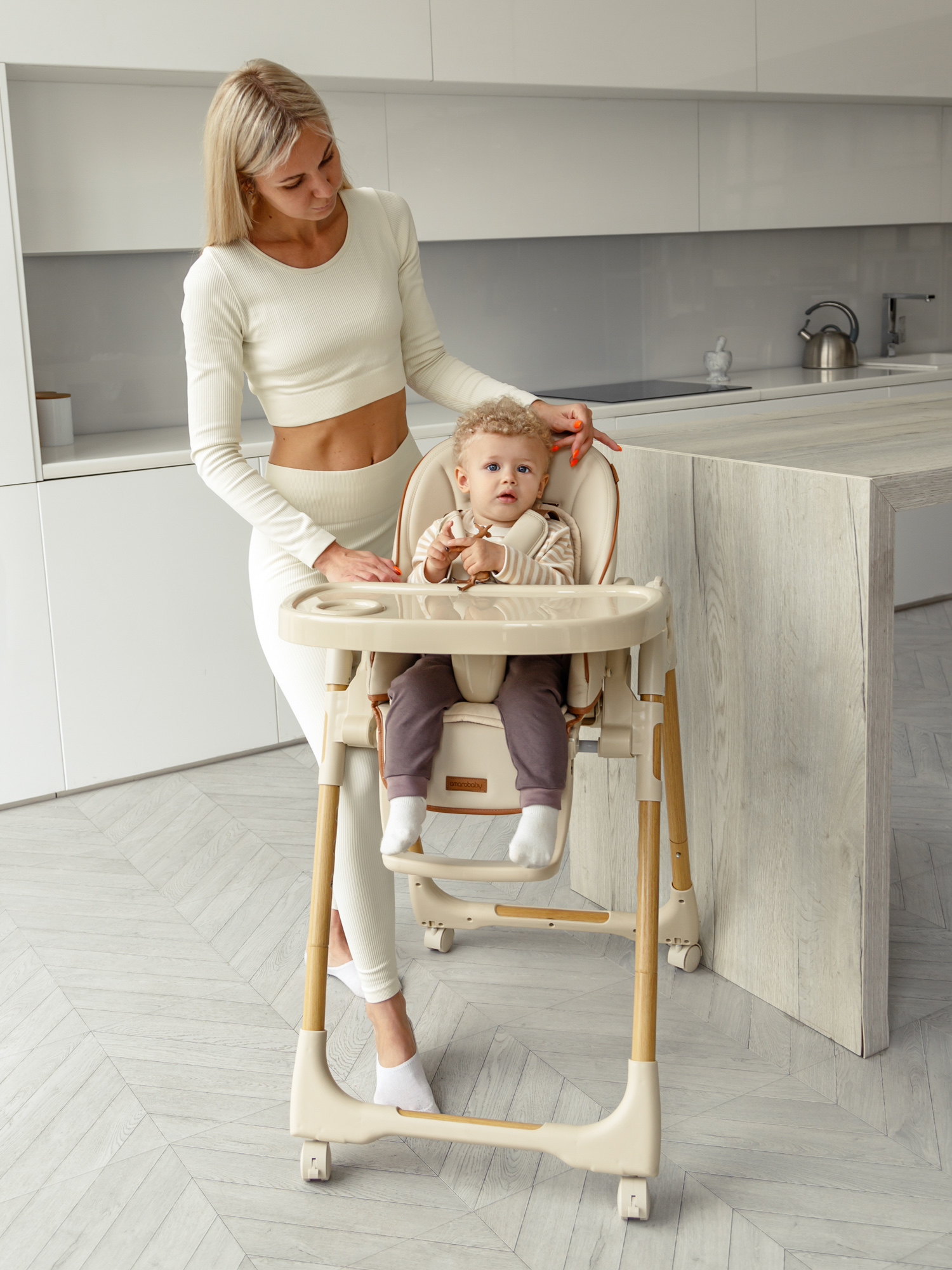 Стульчик для кормления Amarobaby Elegant бежевый - фото 19