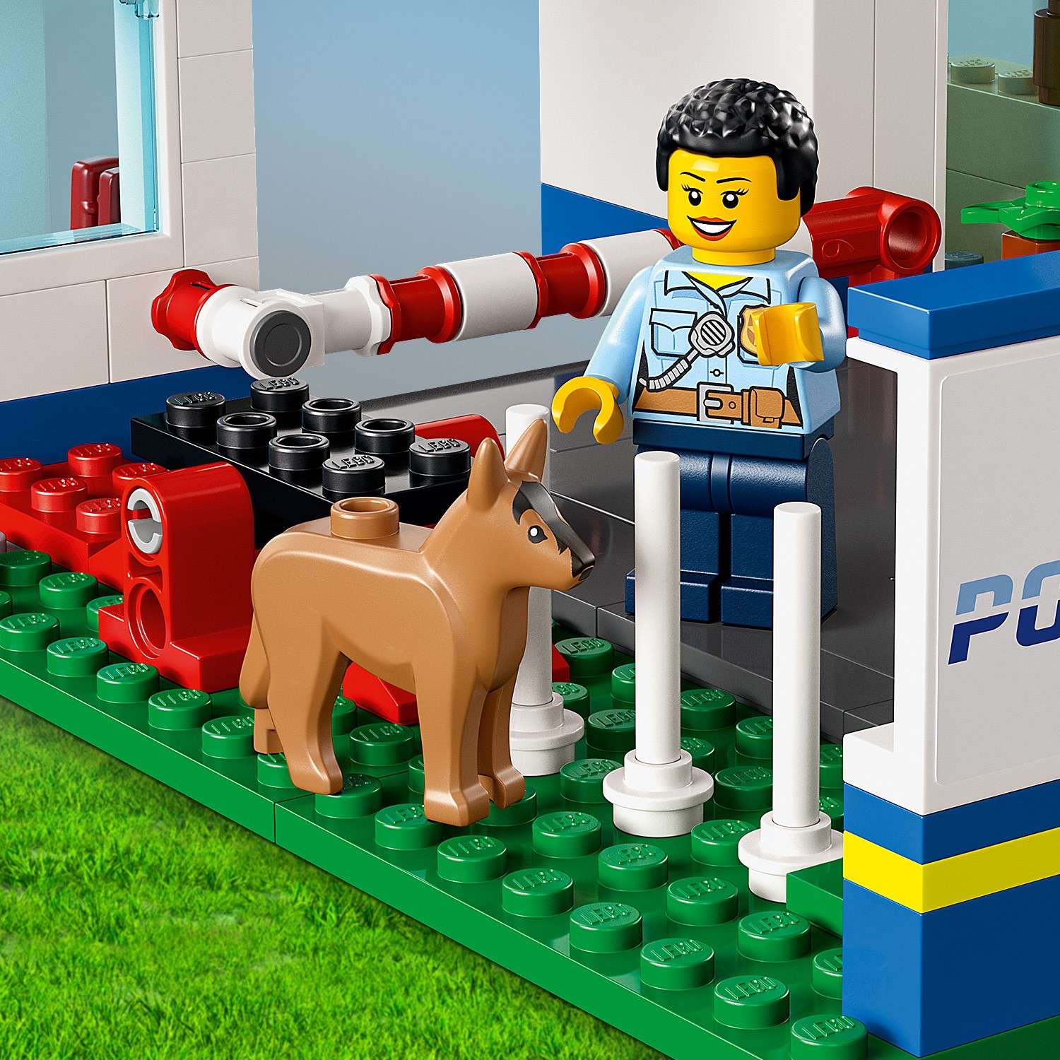 Конструктор LEGO City Police Полицейский участок - фото 10