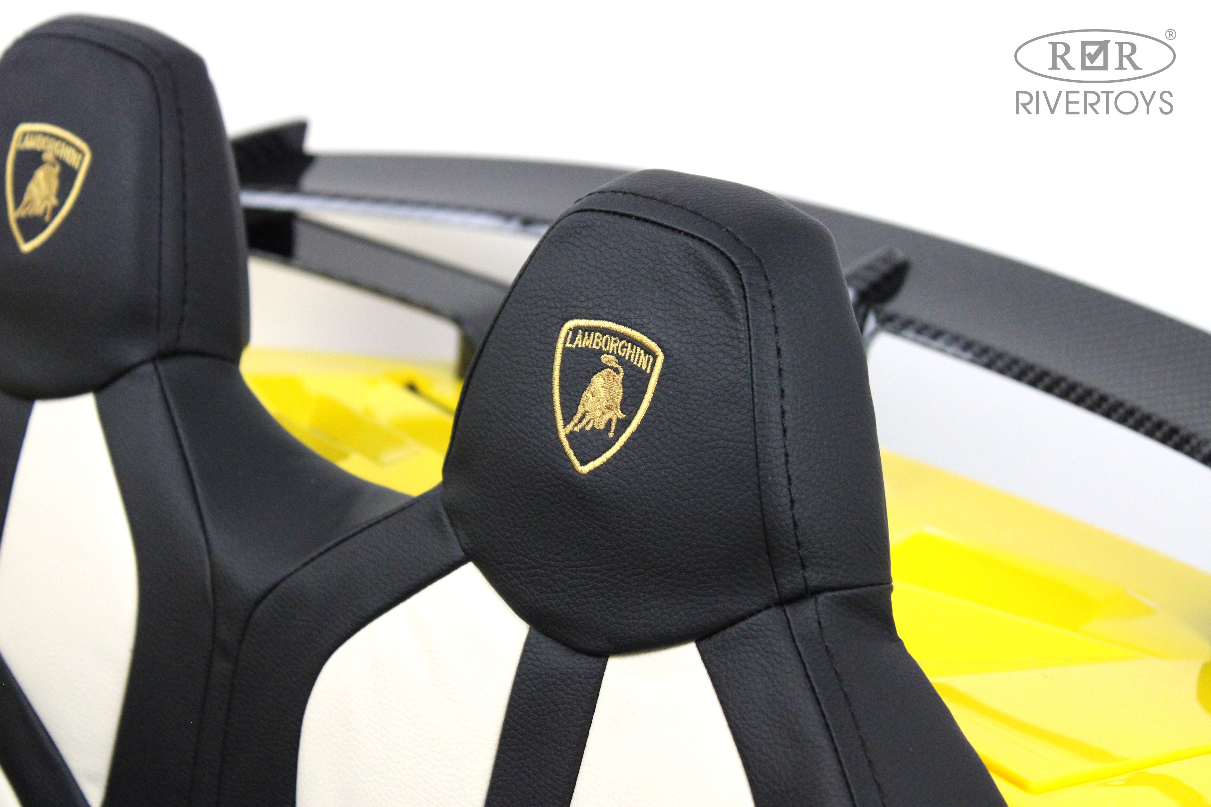 Электромобиль RIVERTOYS A111MP-YELLOW С пультом ДУ - фото 16